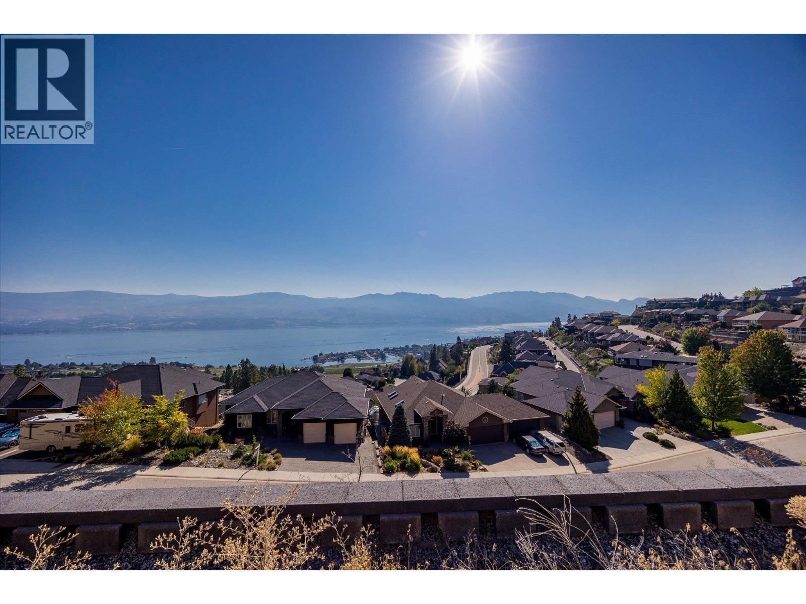 Picture for 3231 Pinot Noir  Drive https://www.cirrealty.ca/reb/bc/0/10361560_19.jpg