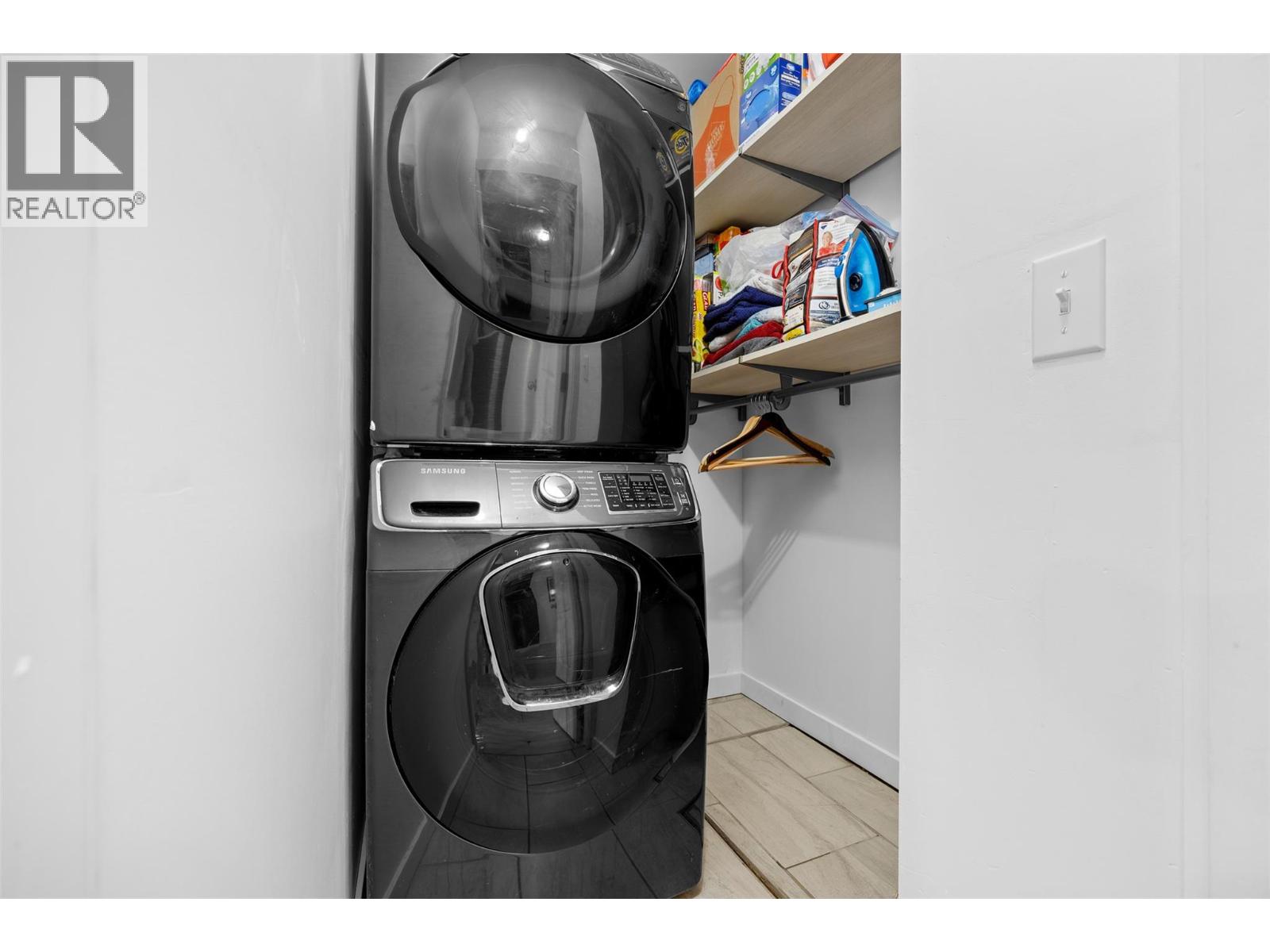 Picture for 308 McTavish  Road https://www.cirrealty.ca/reb/bc/0/10363530_27.jpg