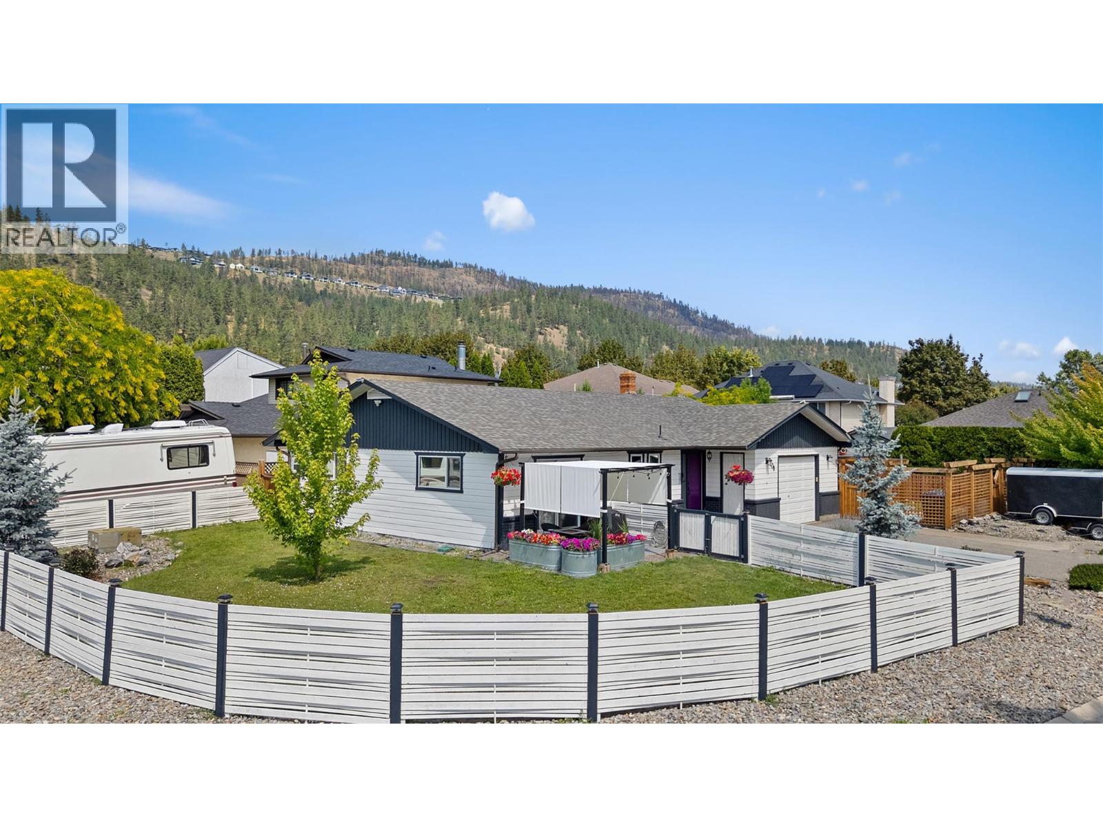 Picture for 308 McTavish  Road https://www.cirrealty.ca/reb/bc/0/10363530_34.jpg