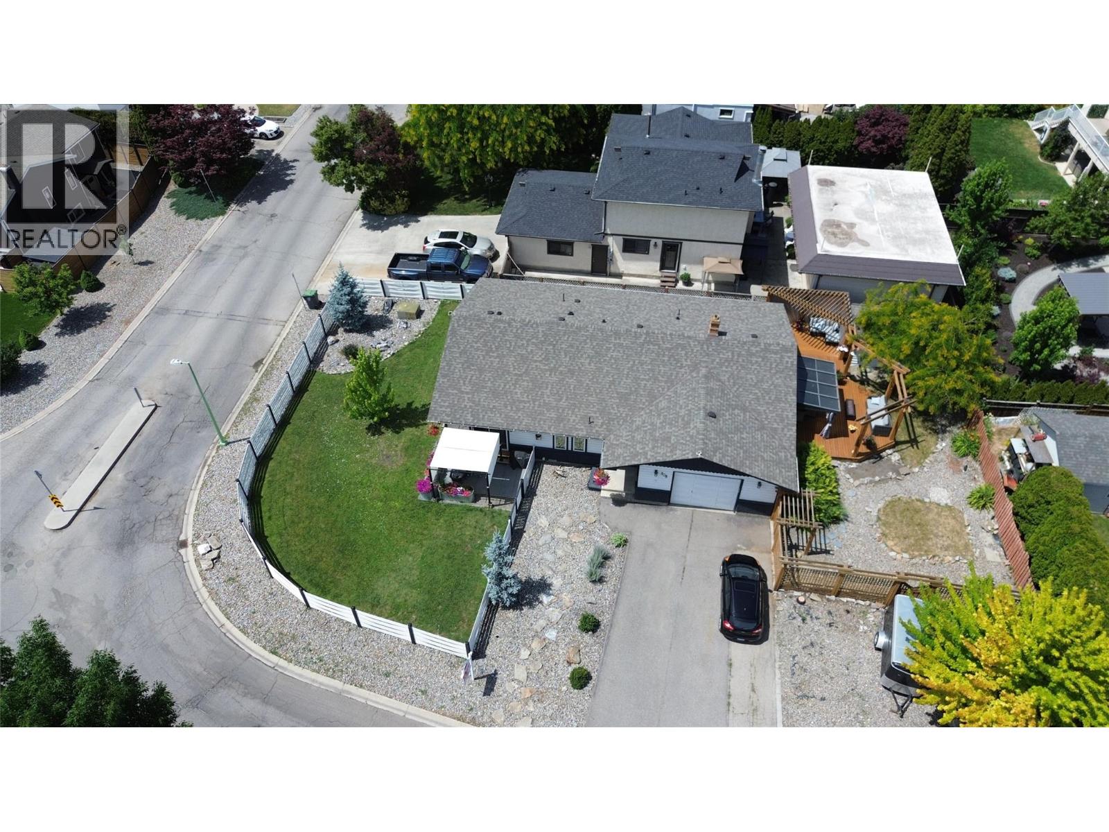 Picture for 308 McTavish  Road https://www.cirrealty.ca/reb/bc/0/10363530_38.jpg