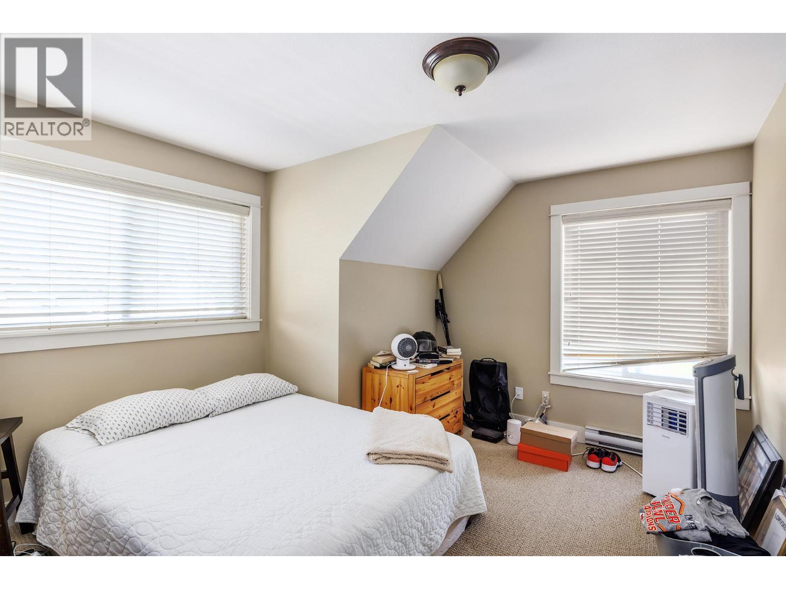 Picture for 2209 Woodlawn  Street https://www.cirrealty.ca/reb/bc/0/10363550_29.jpg