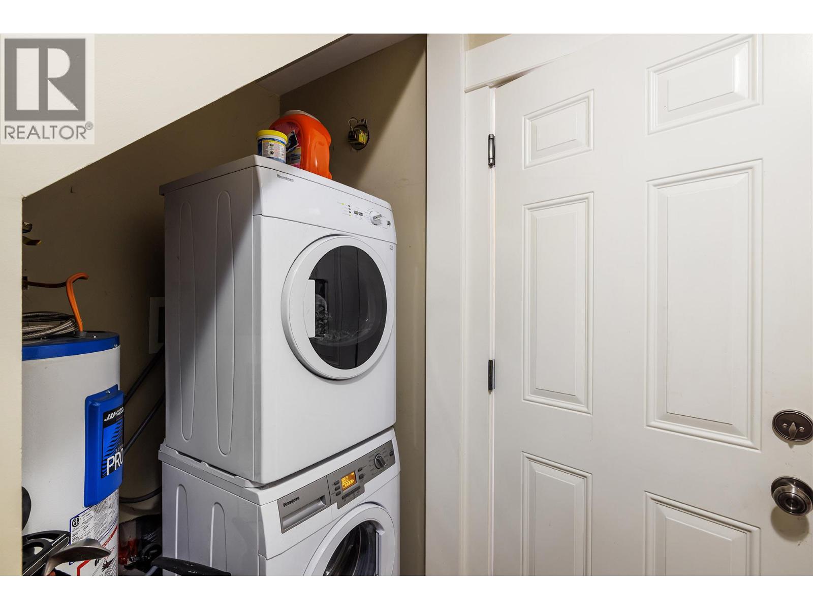 Picture for 2209 Woodlawn  Street https://www.cirrealty.ca/reb/bc/0/10363550_32.jpg