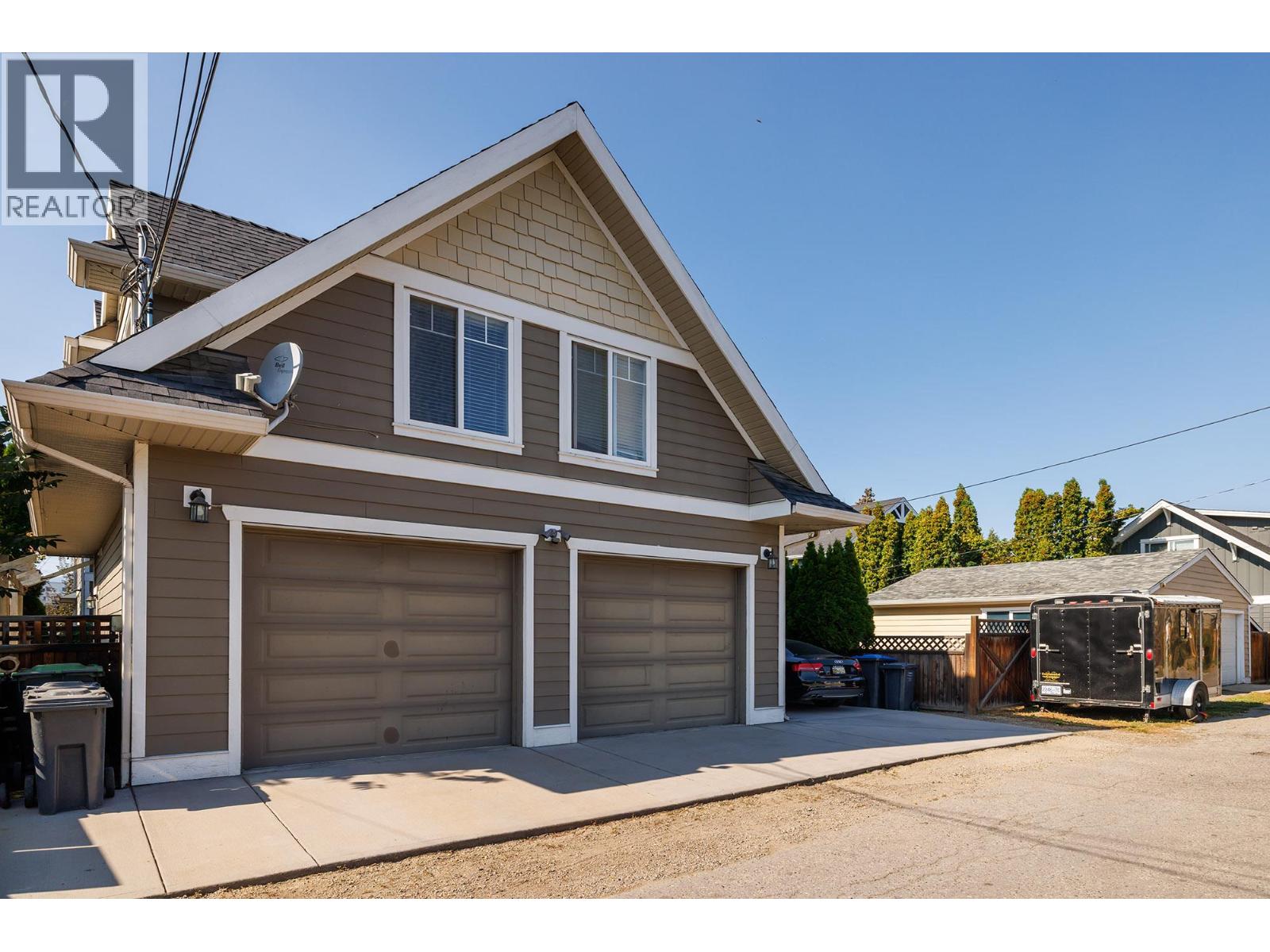 Picture for 2209 Woodlawn  Street https://www.cirrealty.ca/reb/bc/0/10363550_34.jpg