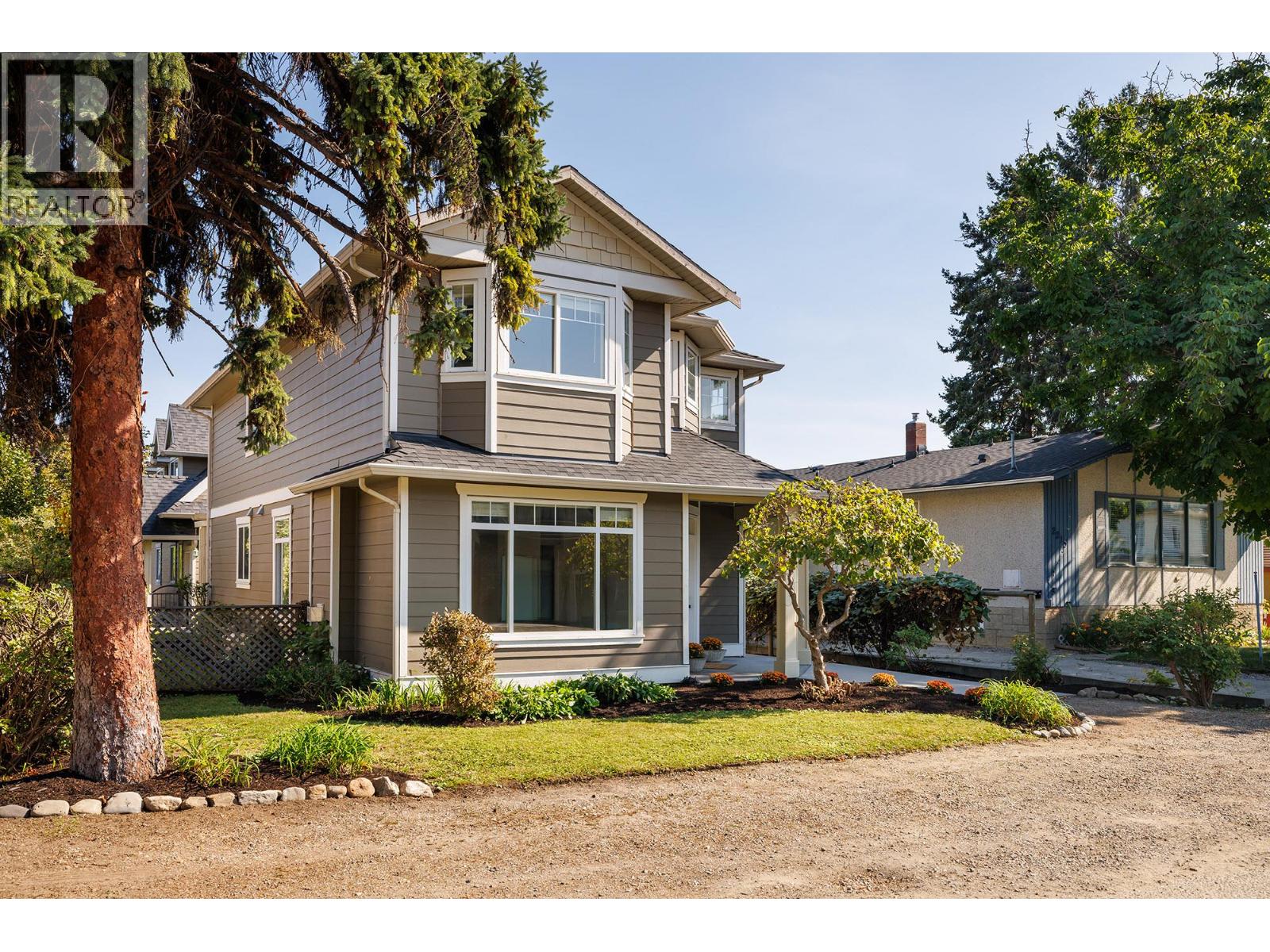 Picture for 2209 Woodlawn  Street https://www.cirrealty.ca/reb/bc/0/10363550_35.jpg