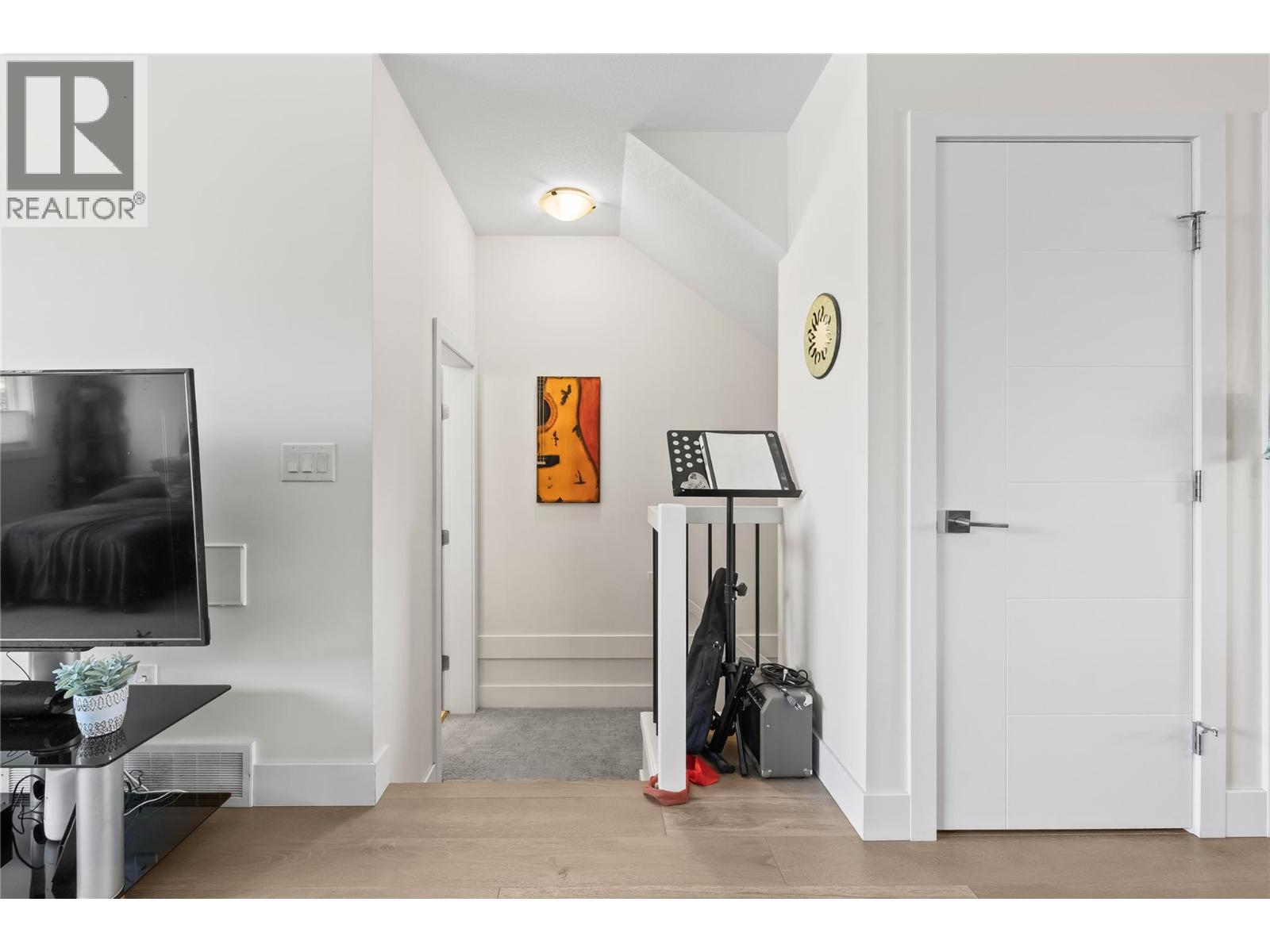 Picture for Unit #3, 300 Drysdale  Boulevard https://www.cirrealty.ca/reb/bc/0/10363740_10.jpg