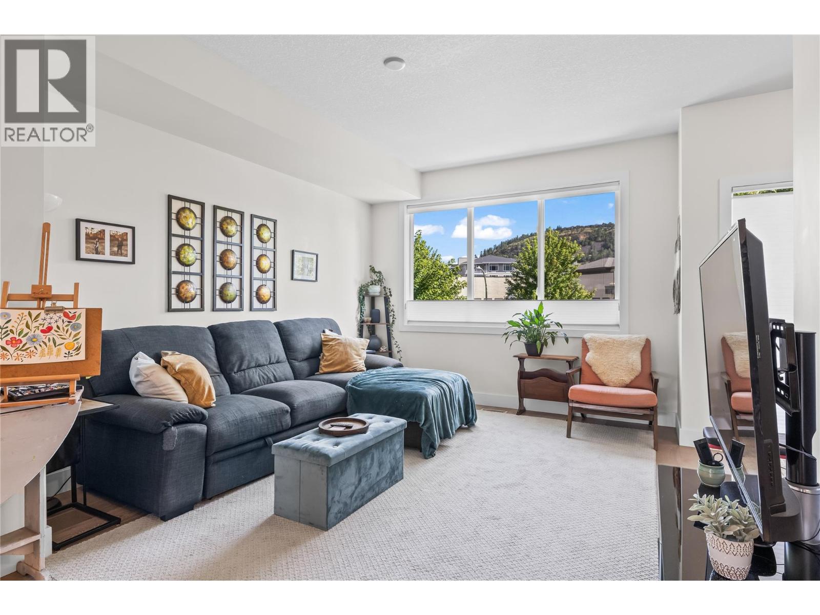 Picture for Unit #3, 300 Drysdale  Boulevard https://www.cirrealty.ca/reb/bc/0/10363740_7.jpg