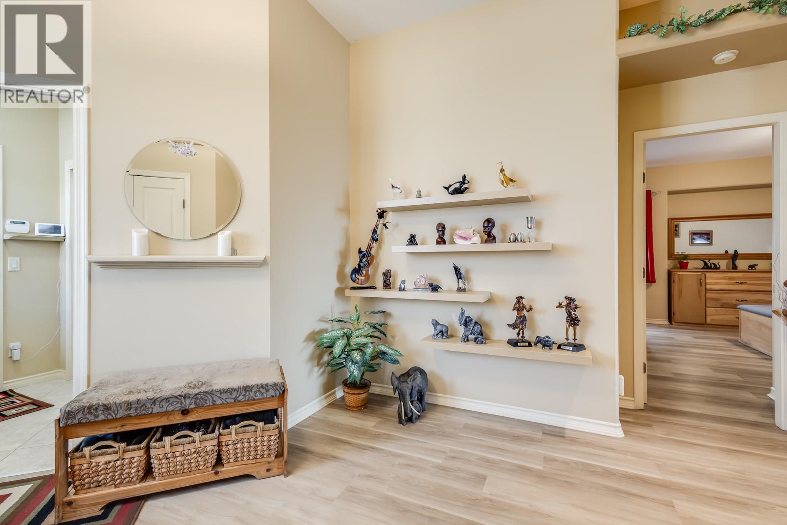 Picture for 5046 South Ridge  Drive https://www.cirrealty.ca/reb/bc/0/10363750_22.jpg