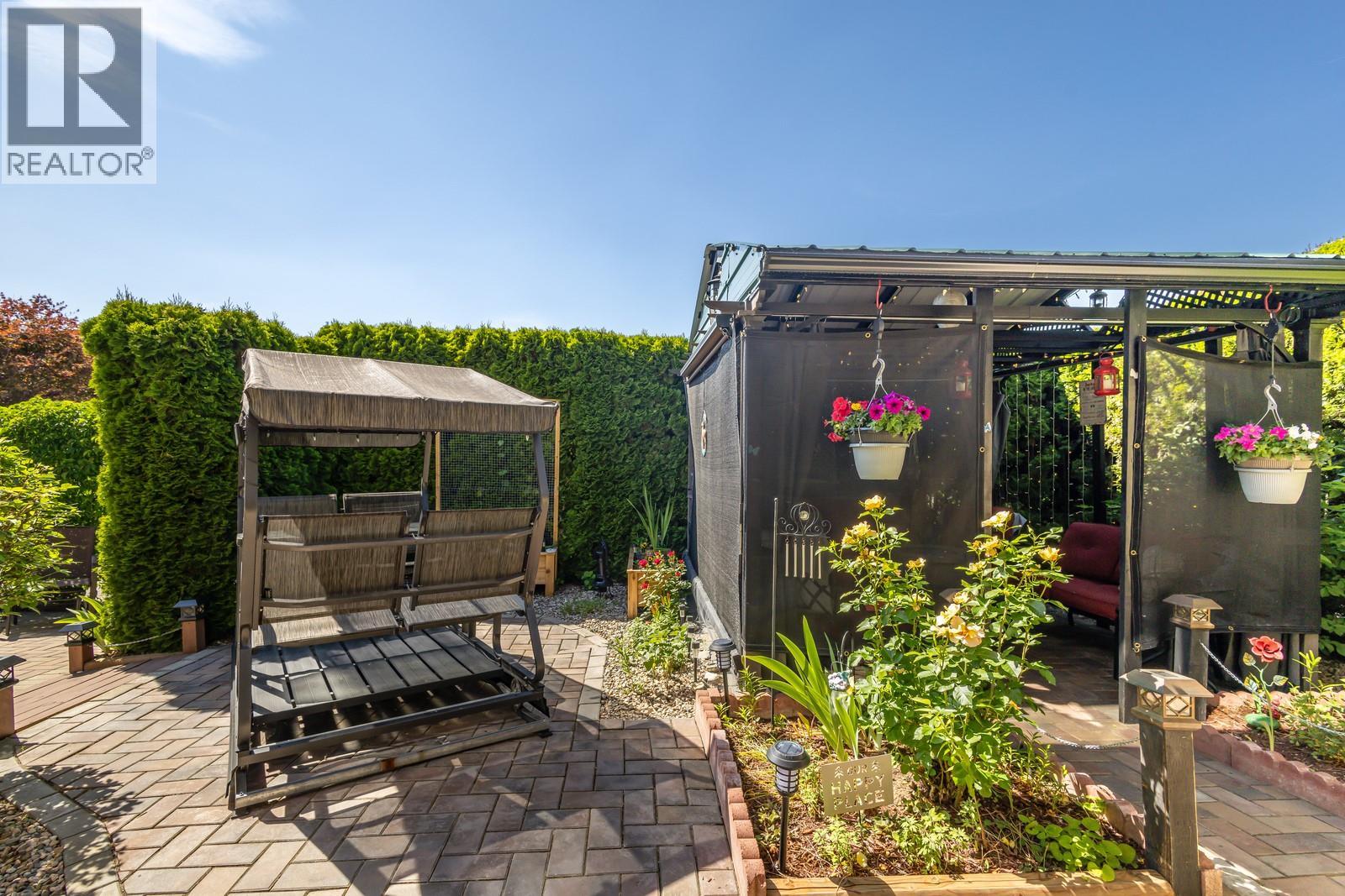 Picture for 5046 South Ridge  Drive https://www.cirrealty.ca/reb/bc/0/10363750_56.jpg