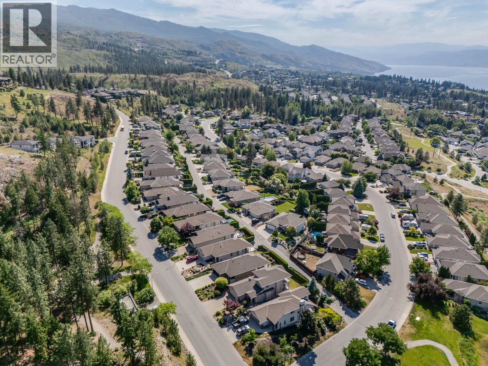 Picture for 5046 South Ridge  Drive https://www.cirrealty.ca/reb/bc/0/10363750_64.jpg