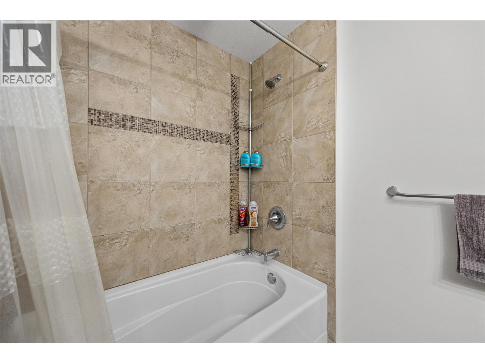 Picture for Unit #206, 1957 Kane  Road https://www.cirrealty.ca/reb/bc/0/10363900_24.jpg