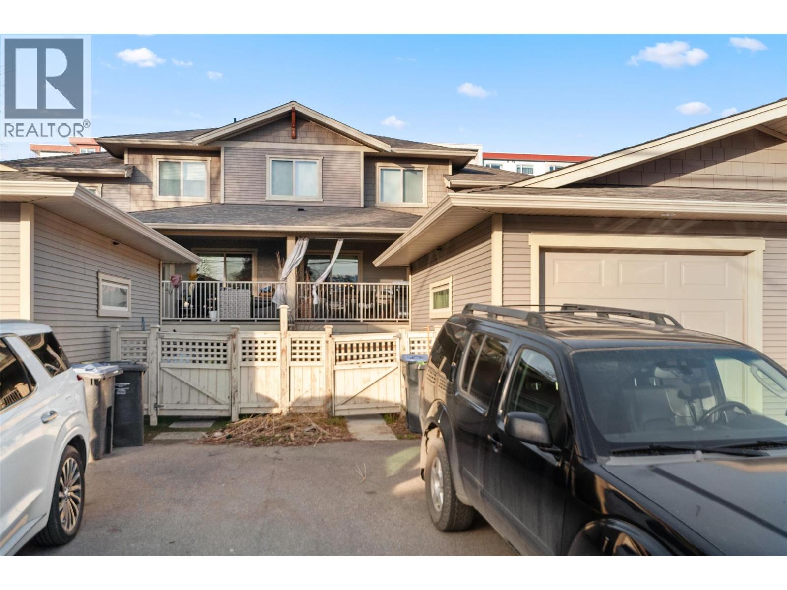 Picture for 741 Clement  Avenue