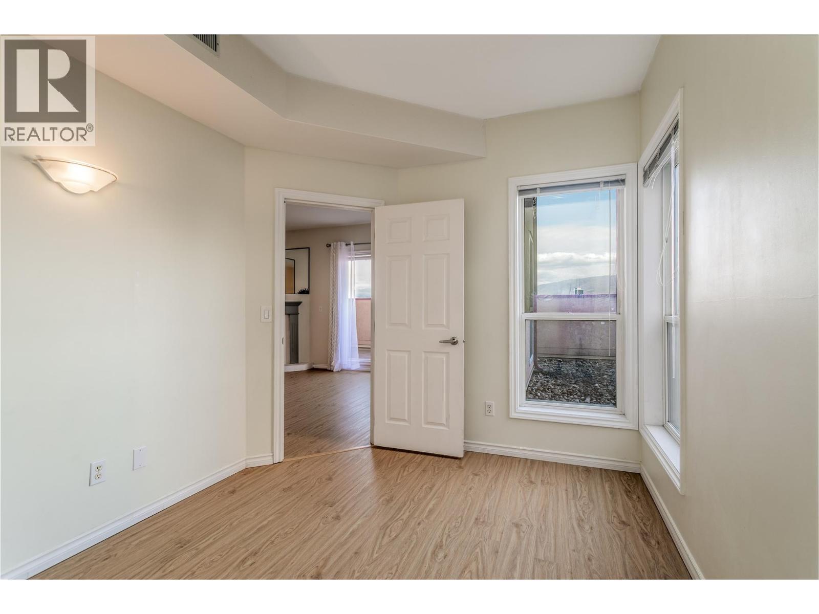Picture for Unit #208, 2388 Baron  Road https://www.cirrealty.ca/reb/bc/0/10363970_9.jpg