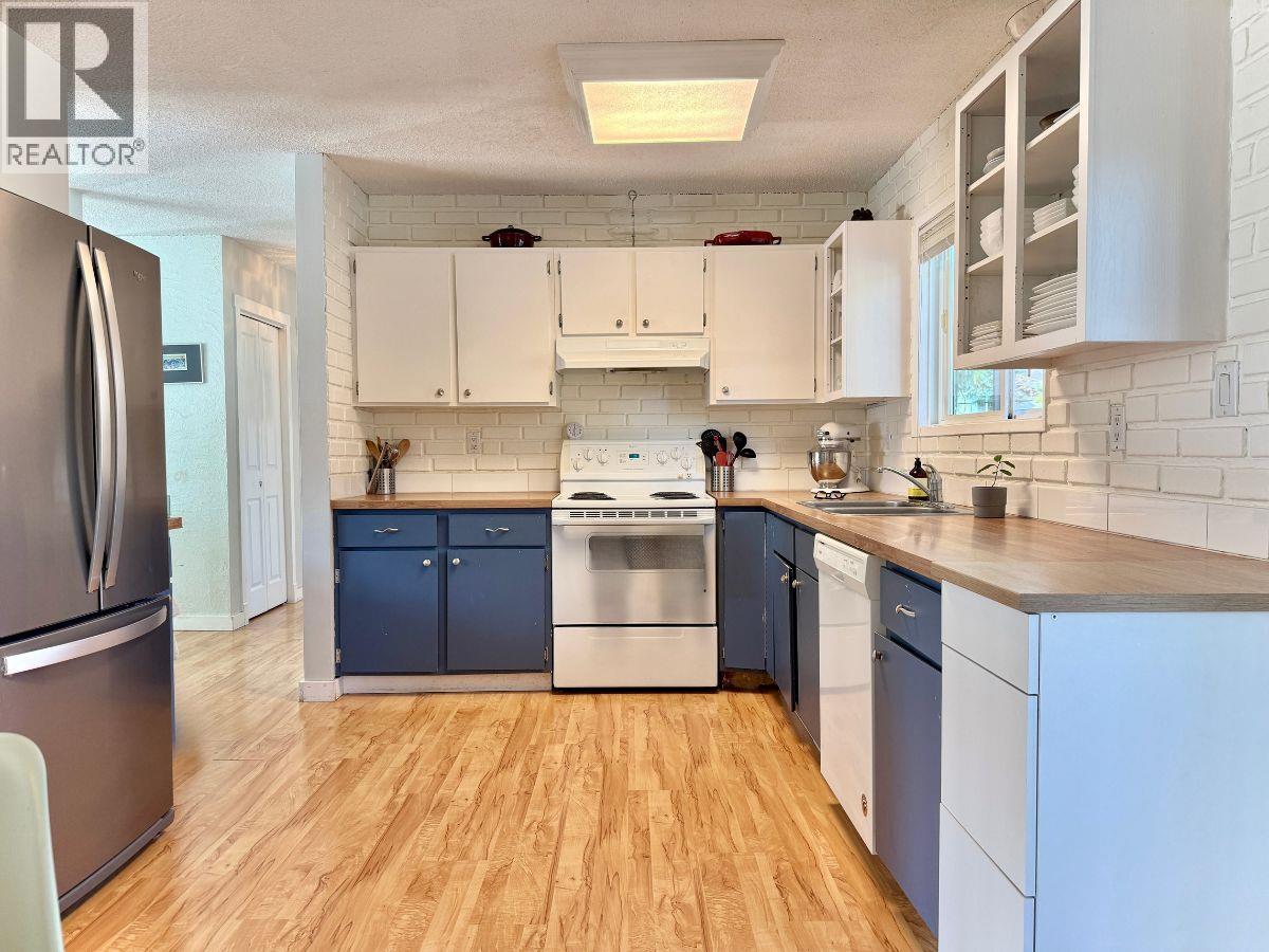 Picture for 488 Stanley  Crescent