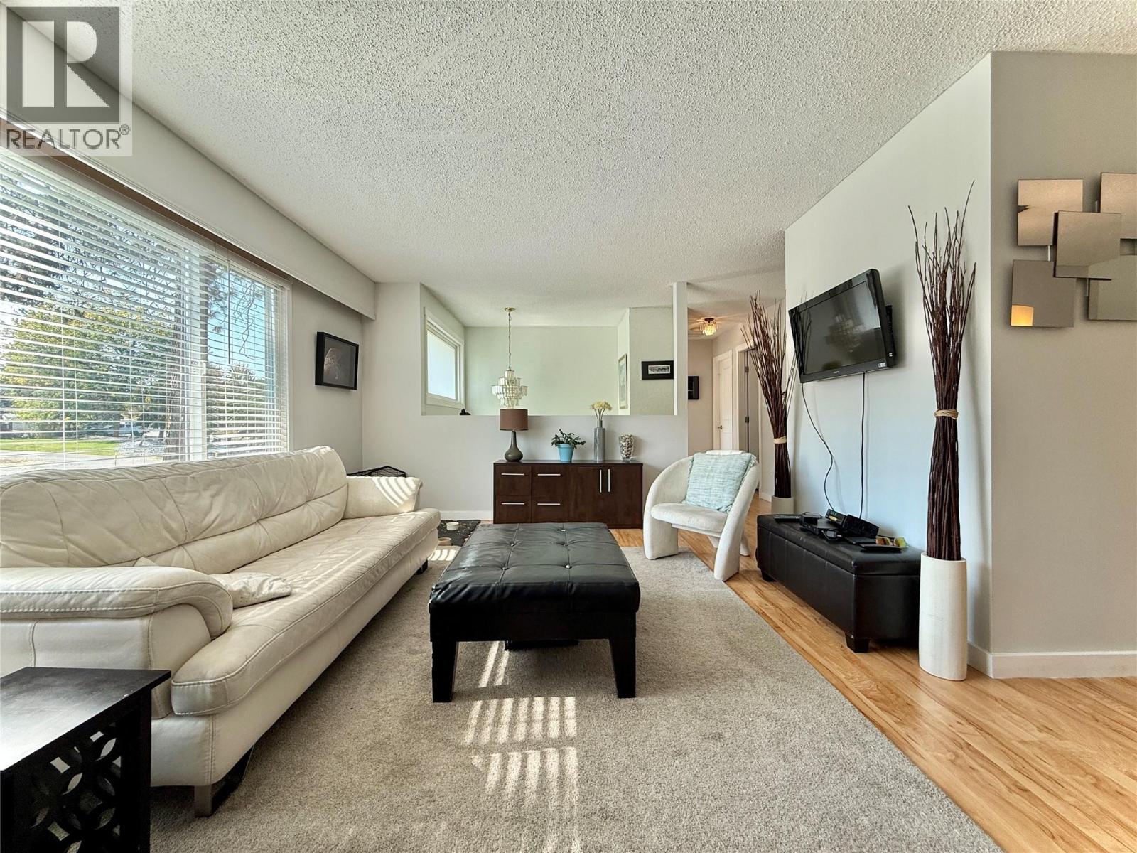 Picture for 488 Stanley  Crescent