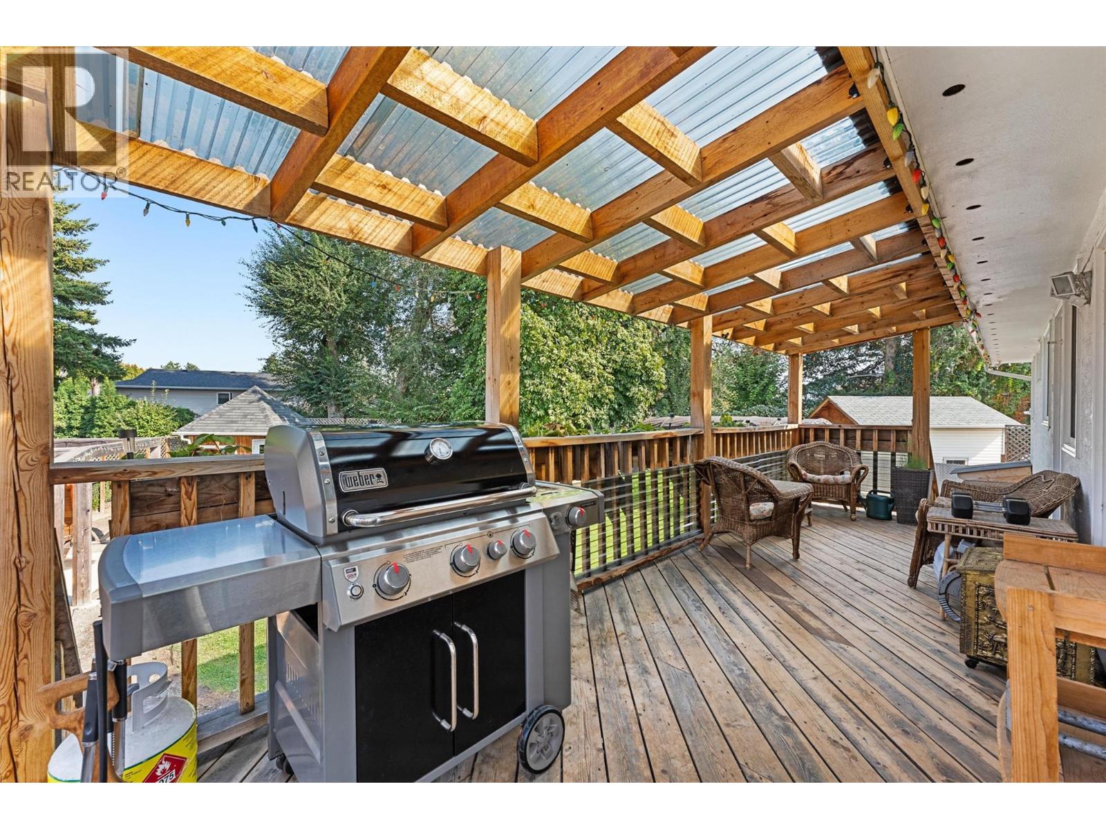 Picture for 992 Grenfell  Court https://www.cirrealty.ca/reb/bc/0/10364110_23.jpg