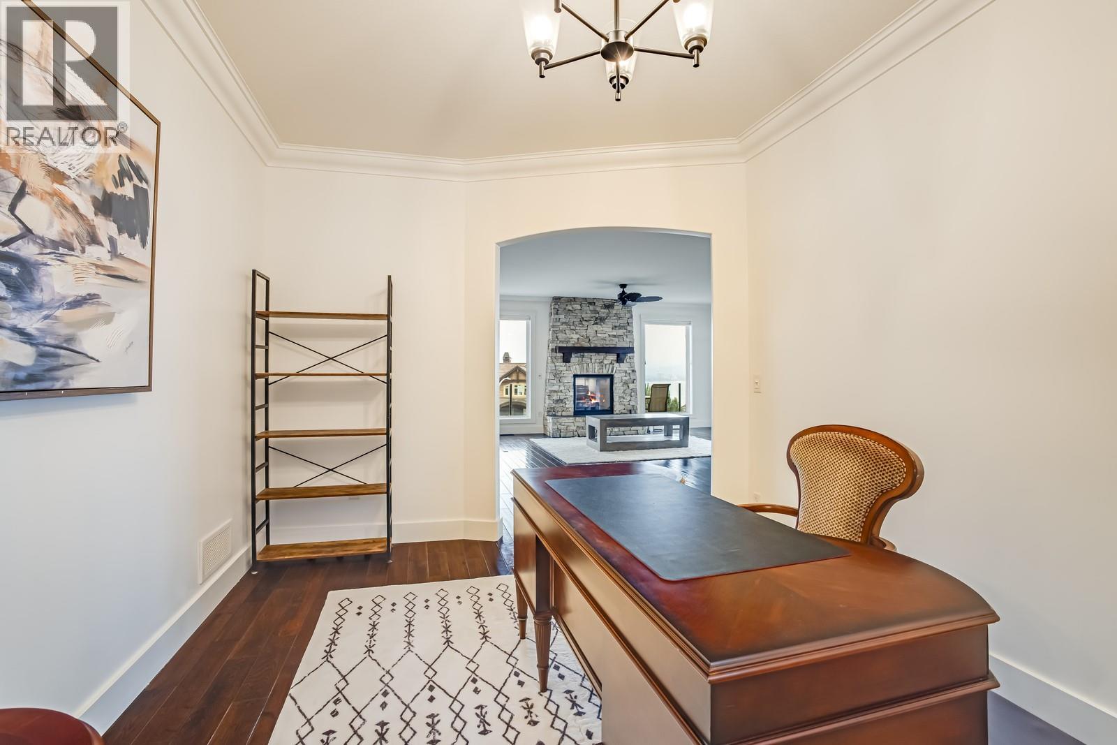 Picture for 2584 Lucinde  Road https://www.cirrealty.ca/reb/bc/0/10364190_25.jpg