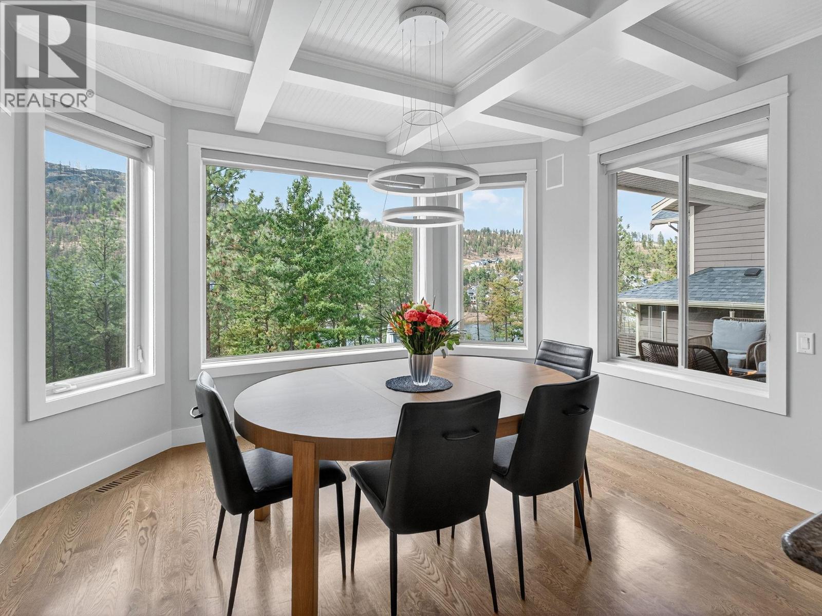 Picture for 1054 Long Ridge  Drive https://www.cirrealty.ca/reb/bc/0/10364220_14.jpg