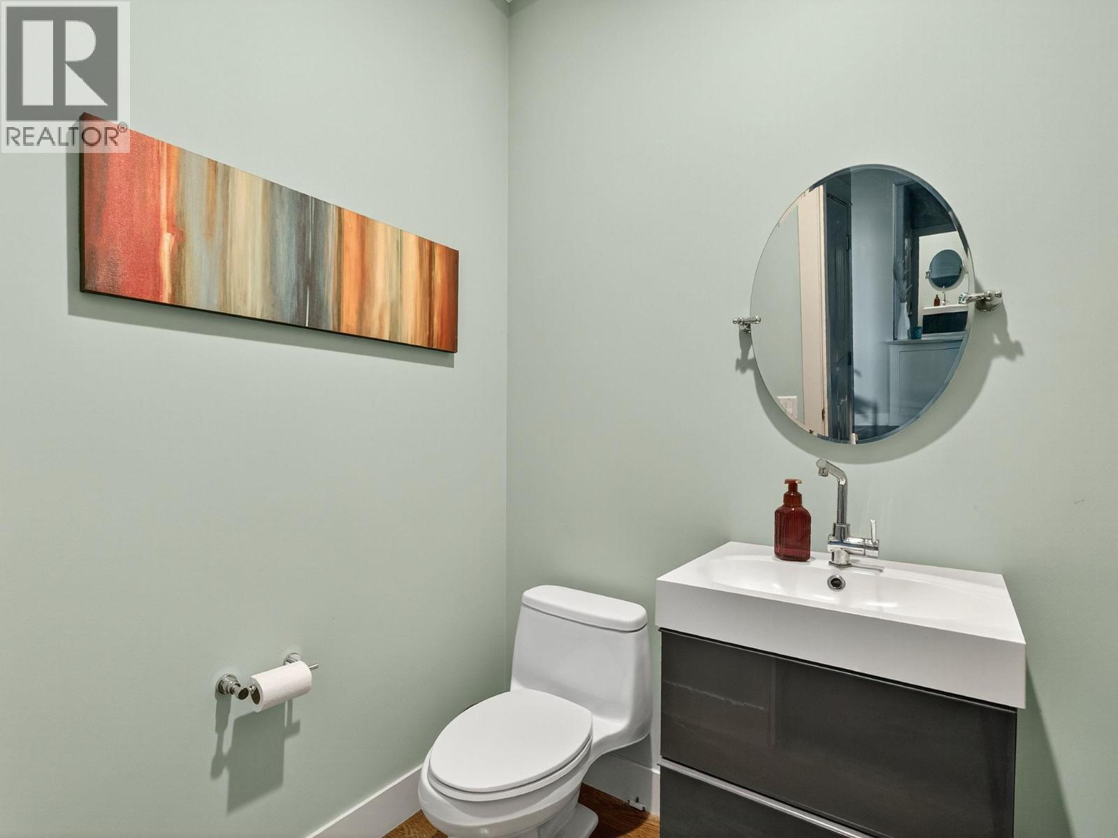 Picture for 1054 Long Ridge  Drive https://www.cirrealty.ca/reb/bc/0/10364220_27.jpg