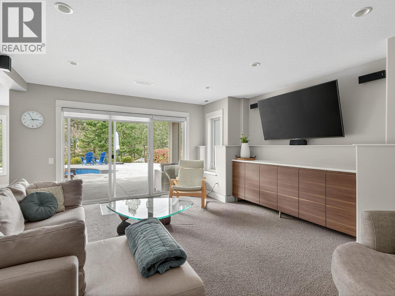 Picture for 1054 Long Ridge  Drive https://www.cirrealty.ca/reb/bc/0/10364220_44.jpg