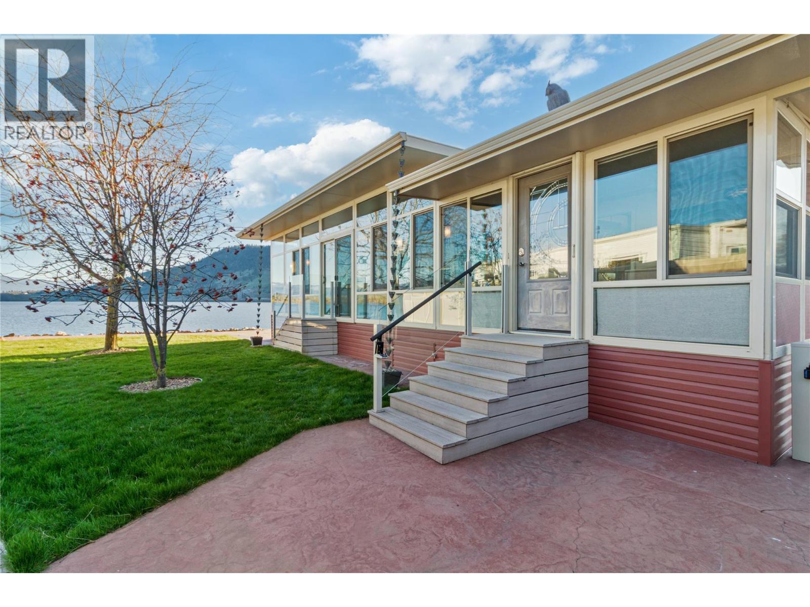 Picture for Unit #319, 415 Commonwealth  Road