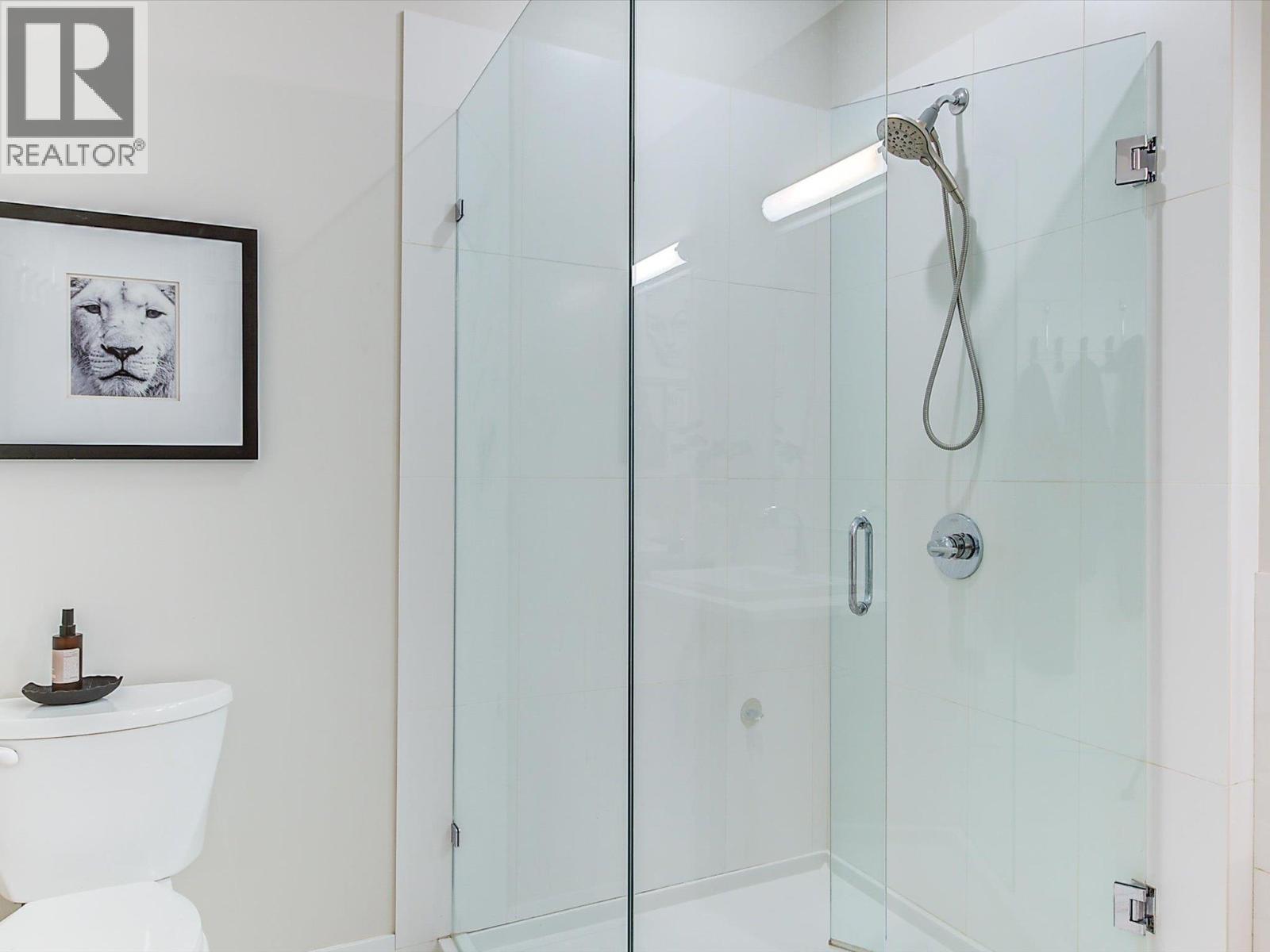 Picture for Unit #5, 1349 Rocky Point  Drive https://www.cirrealty.ca/reb/bc/0/10364380_31.jpg