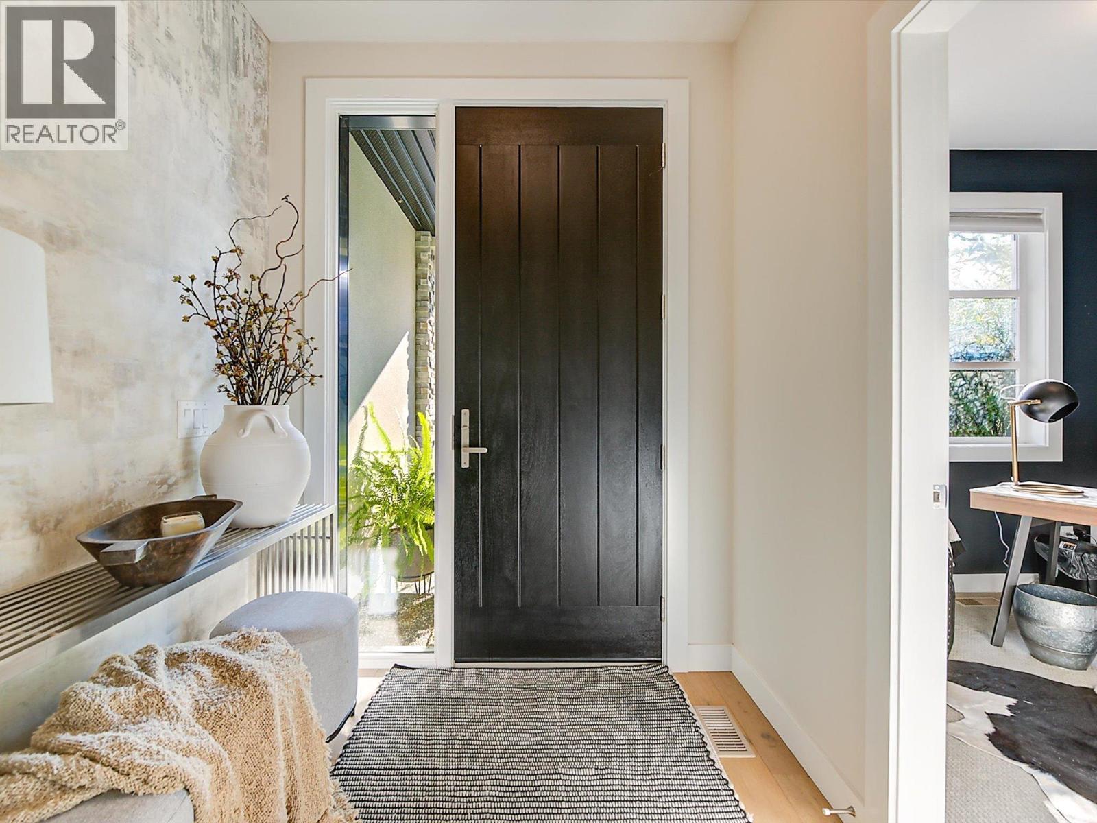 Picture for Unit #5, 1349 Rocky Point  Drive https://www.cirrealty.ca/reb/bc/0/10364380_36.jpg