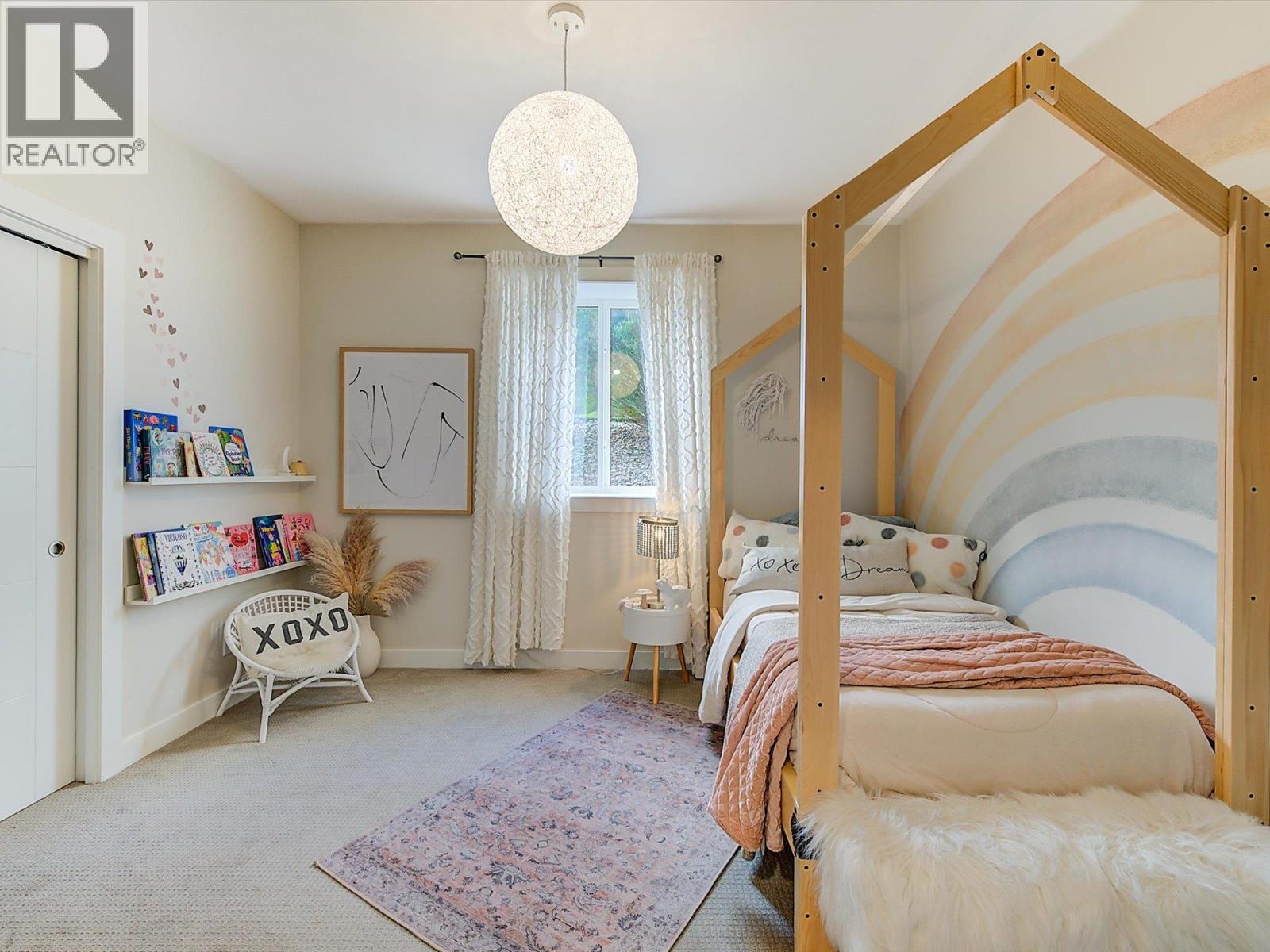 Picture for Unit #5, 1349 Rocky Point  Drive https://www.cirrealty.ca/reb/bc/0/10364380_58.jpg