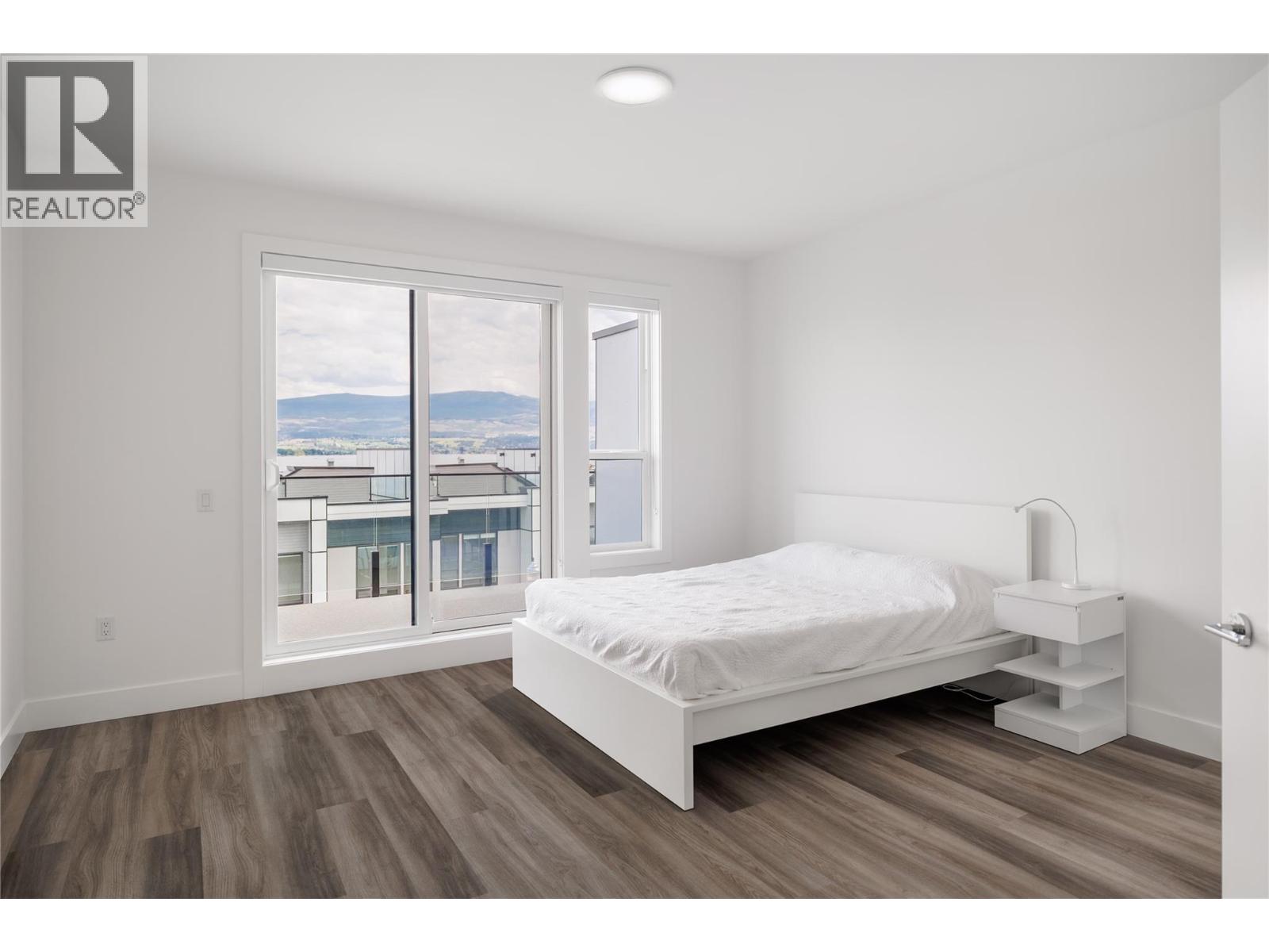 Picture for Unit #160, 2100 Campbell  Road https://www.cirrealty.ca/reb/bc/0/10364450_17.jpg