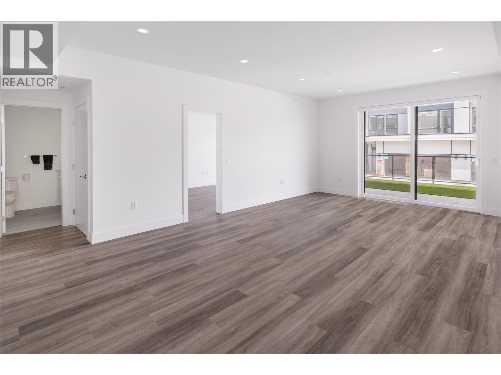 Picture for Unit #160, 2100 Campbell  Road https://www.cirrealty.ca/reb/bc/0/10364450_22.jpg