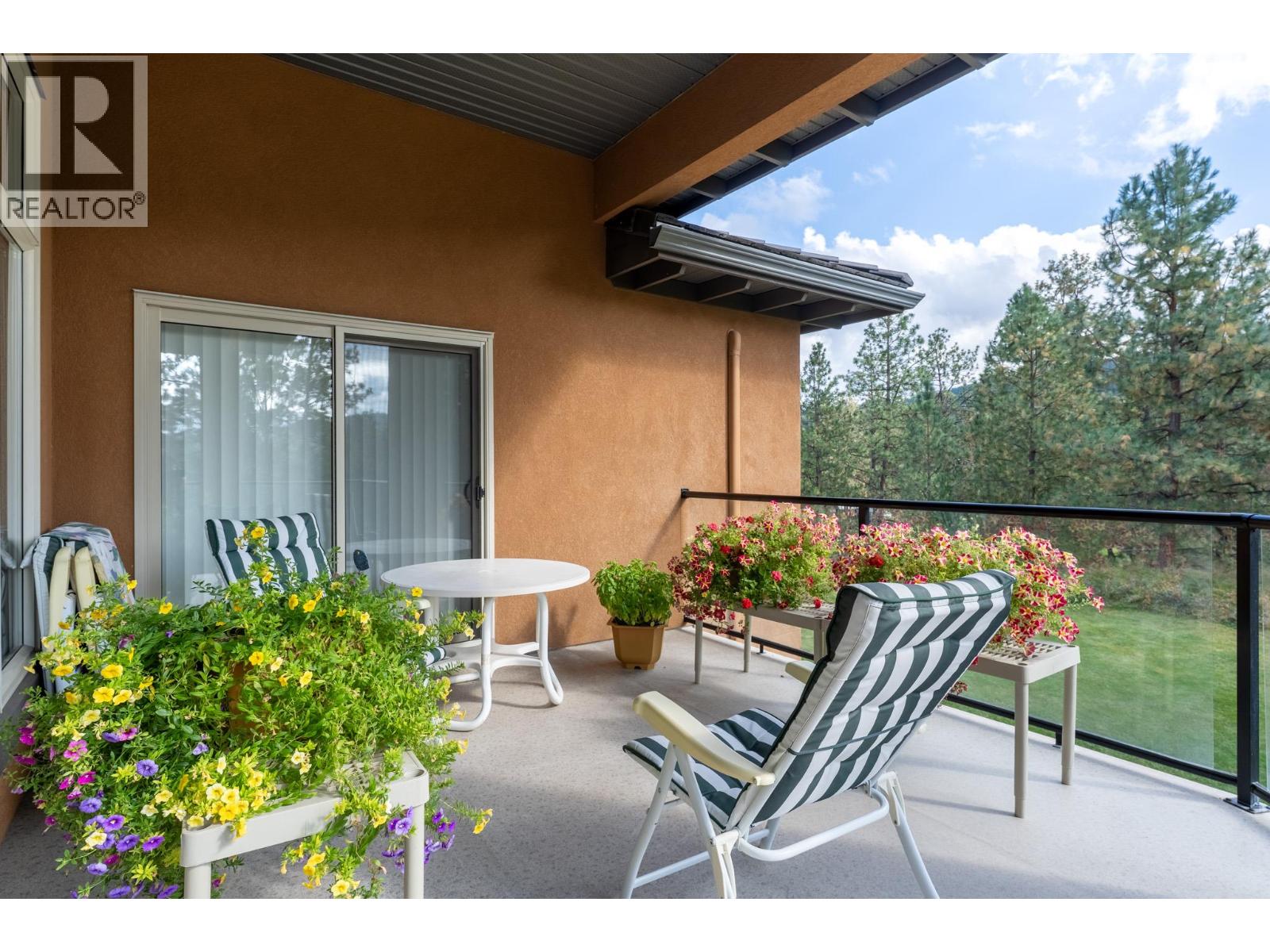 Picture for Unit #12, 4100 Gallaghers  Parkland https://www.cirrealty.ca/reb/bc/0/10364460_13.jpg