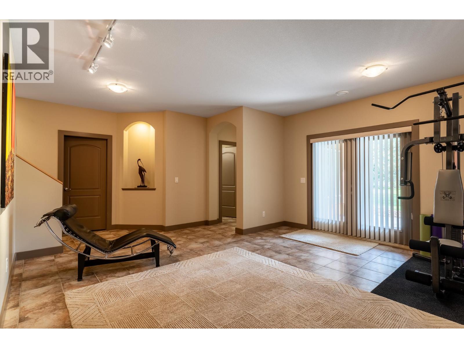 Picture for Unit #12, 4100 Gallaghers  Parkland https://www.cirrealty.ca/reb/bc/0/10364460_23.jpg