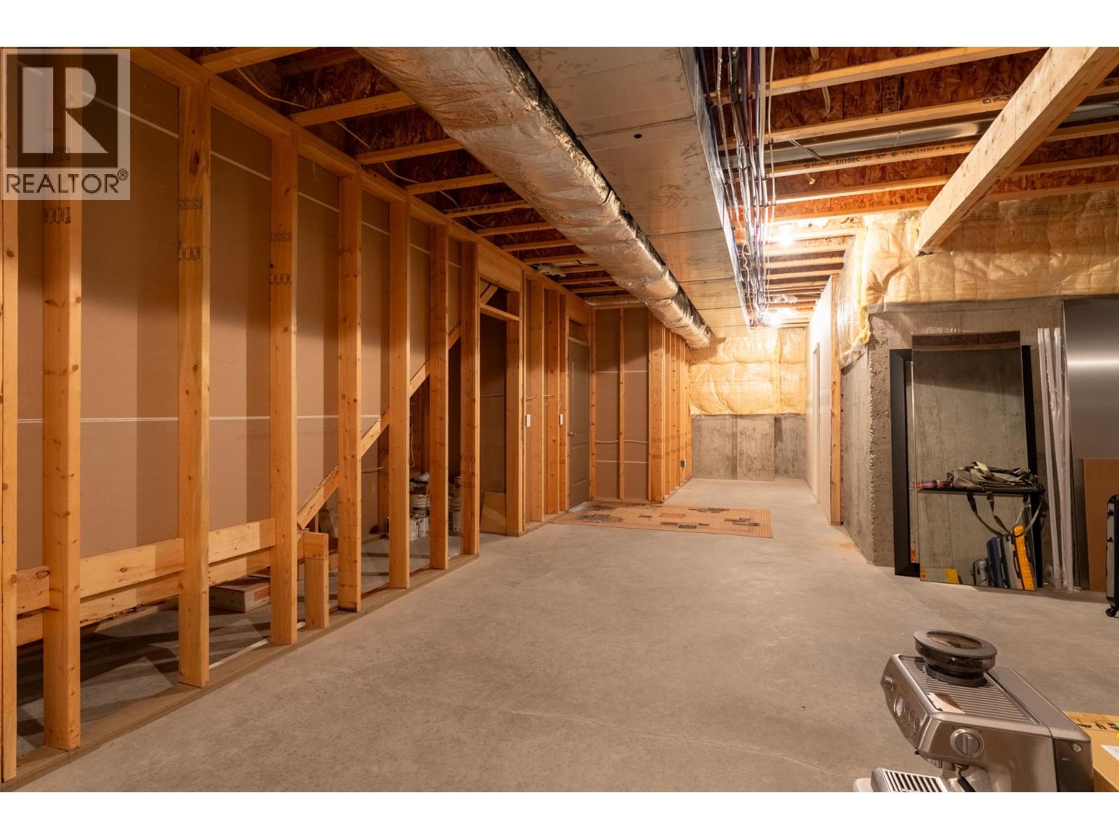 Picture for Unit #12, 4100 Gallaghers  Parkland https://www.cirrealty.ca/reb/bc/0/10364460_25.jpg