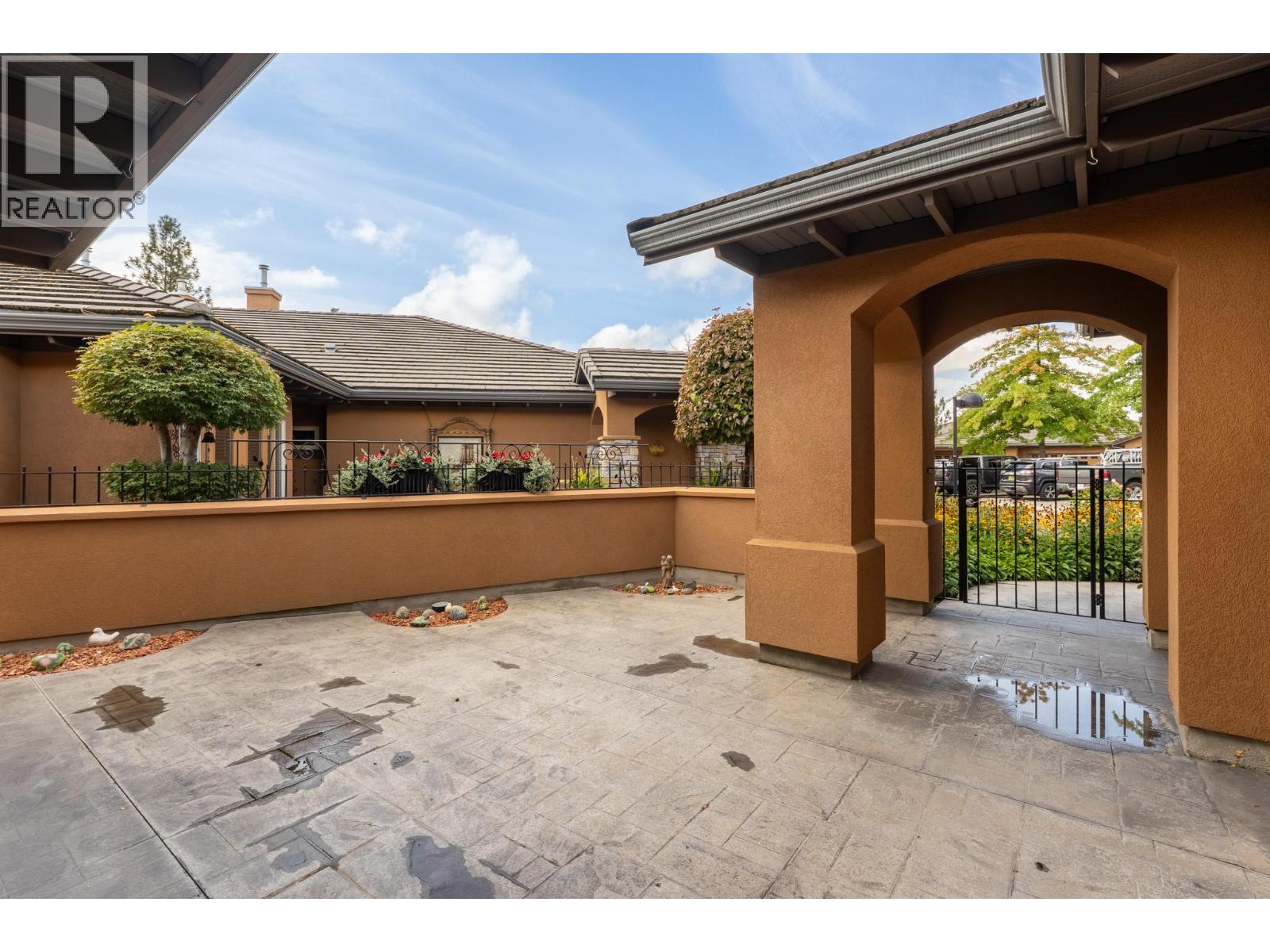 Picture for Unit #12, 4100 Gallaghers  Parkland https://www.cirrealty.ca/reb/bc/0/10364460_28.jpg