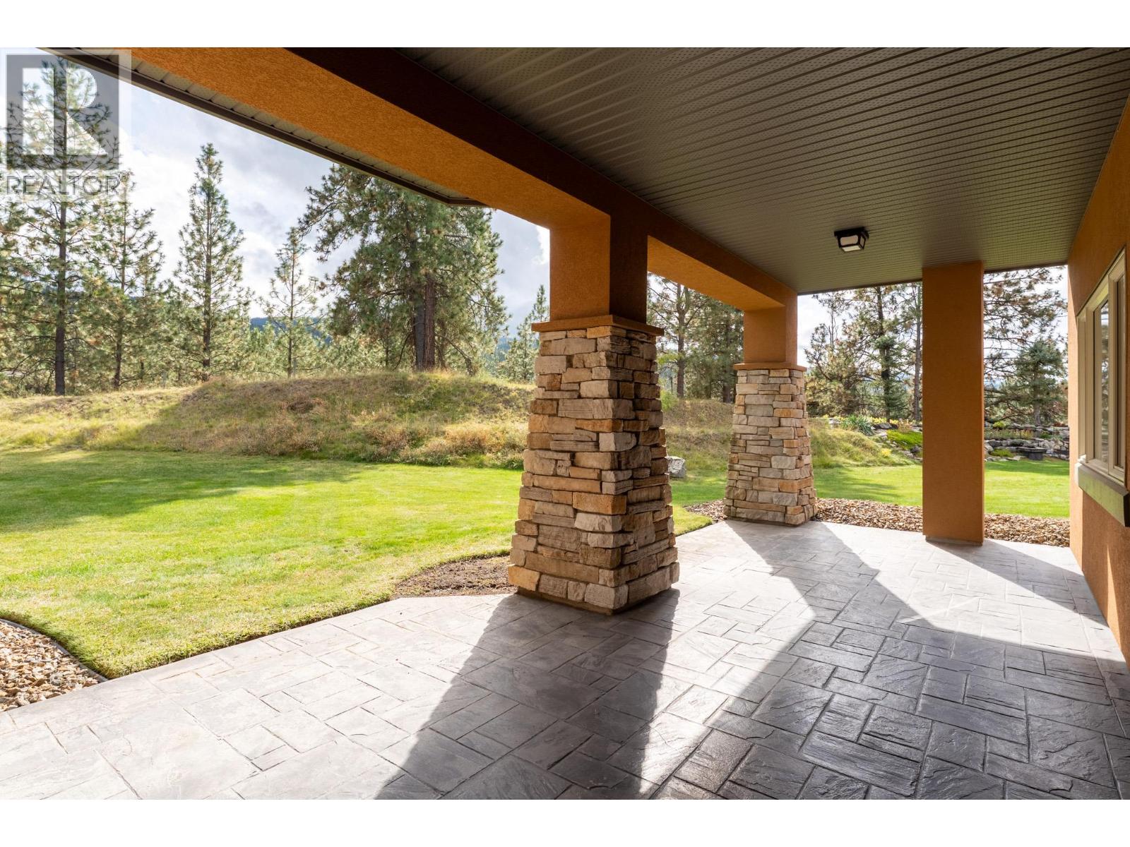 Picture for Unit #12, 4100 Gallaghers  Parkland https://www.cirrealty.ca/reb/bc/0/10364460_29.jpg