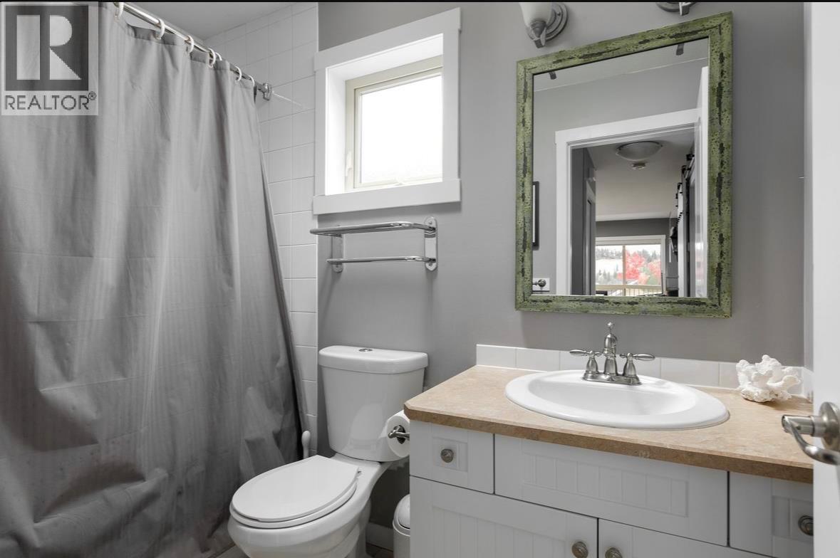 Picture for Unit #310, 6822 Madrid  Way https://www.cirrealty.ca/reb/bc/0/10364800_10.jpg