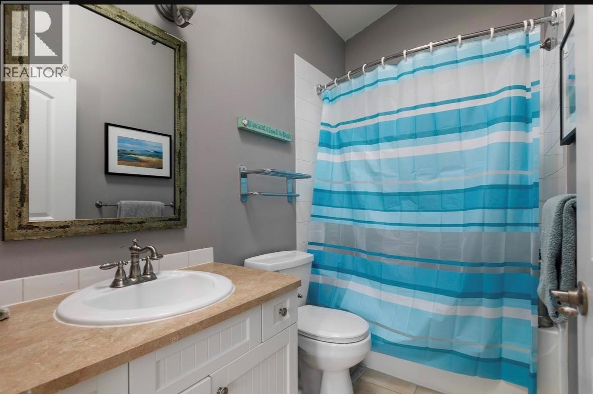 Picture for Unit #310, 6822 Madrid  Way https://www.cirrealty.ca/reb/bc/0/10364800_16.jpg