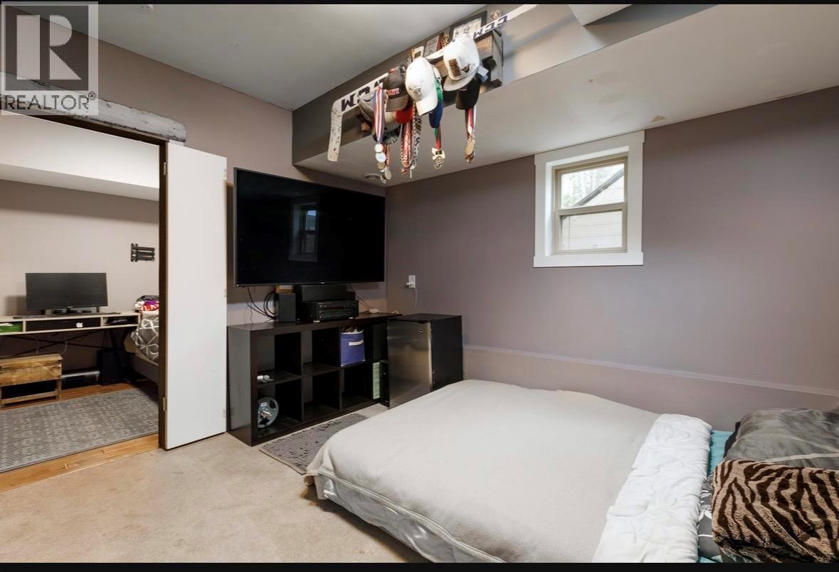 Picture for Unit #310, 6822 Madrid  Way https://www.cirrealty.ca/reb/bc/0/10364800_18.jpg