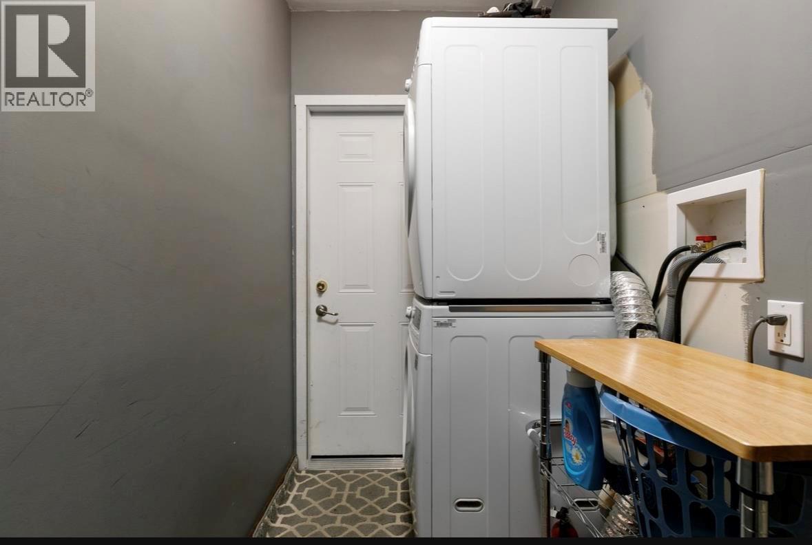 Picture for Unit #310, 6822 Madrid  Way https://www.cirrealty.ca/reb/bc/0/10364800_19.jpg