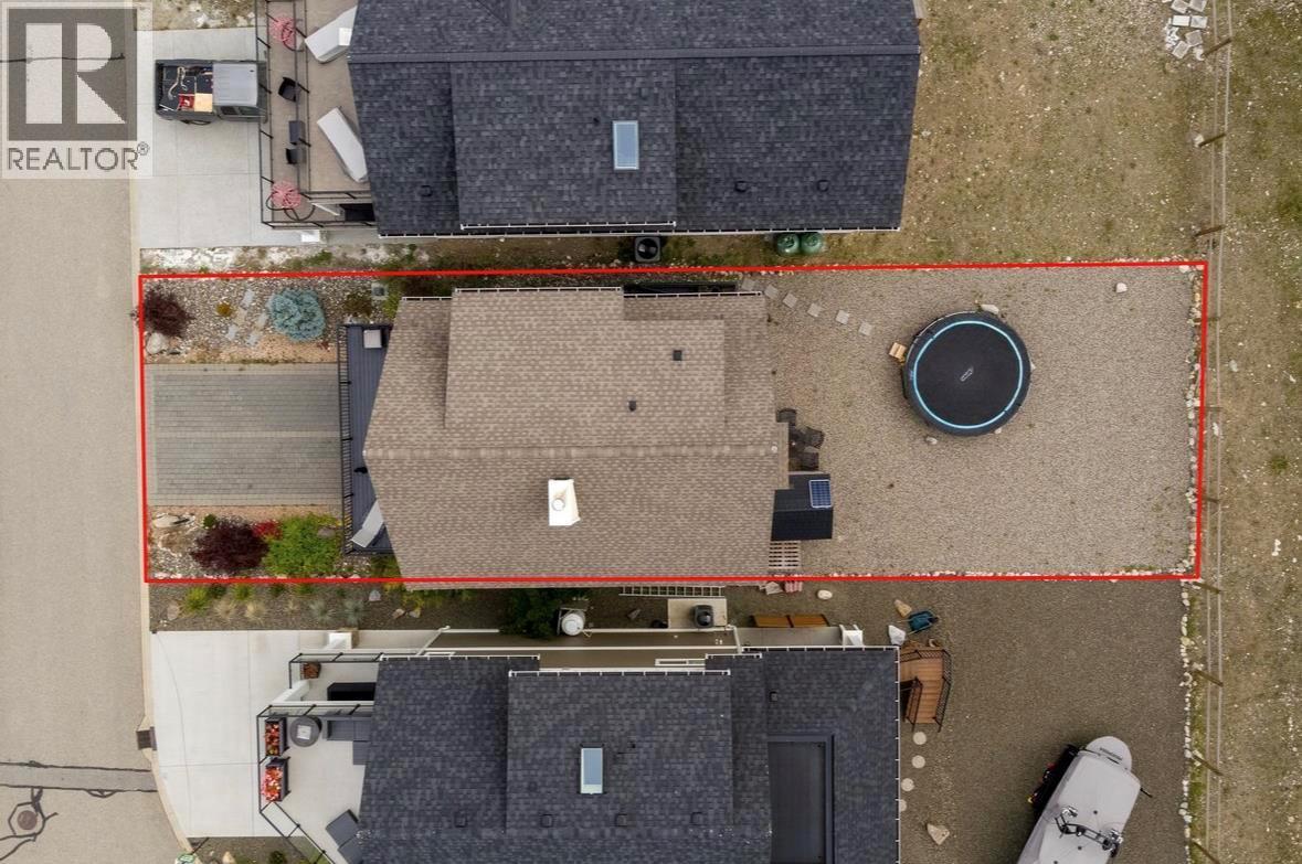 Picture for Unit #310, 6822 Madrid  Way https://www.cirrealty.ca/reb/bc/0/10364800_20.jpg