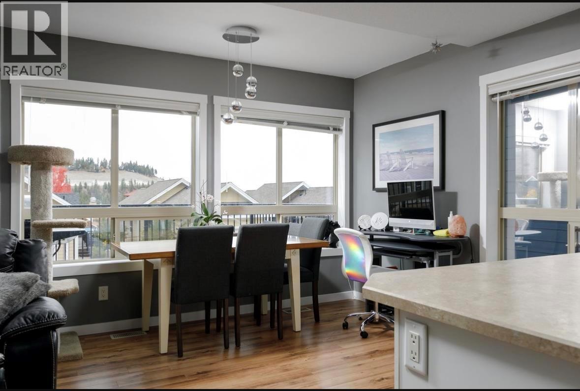 Picture for Unit #310, 6822 Madrid  Way https://www.cirrealty.ca/reb/bc/0/10364800_7.jpg