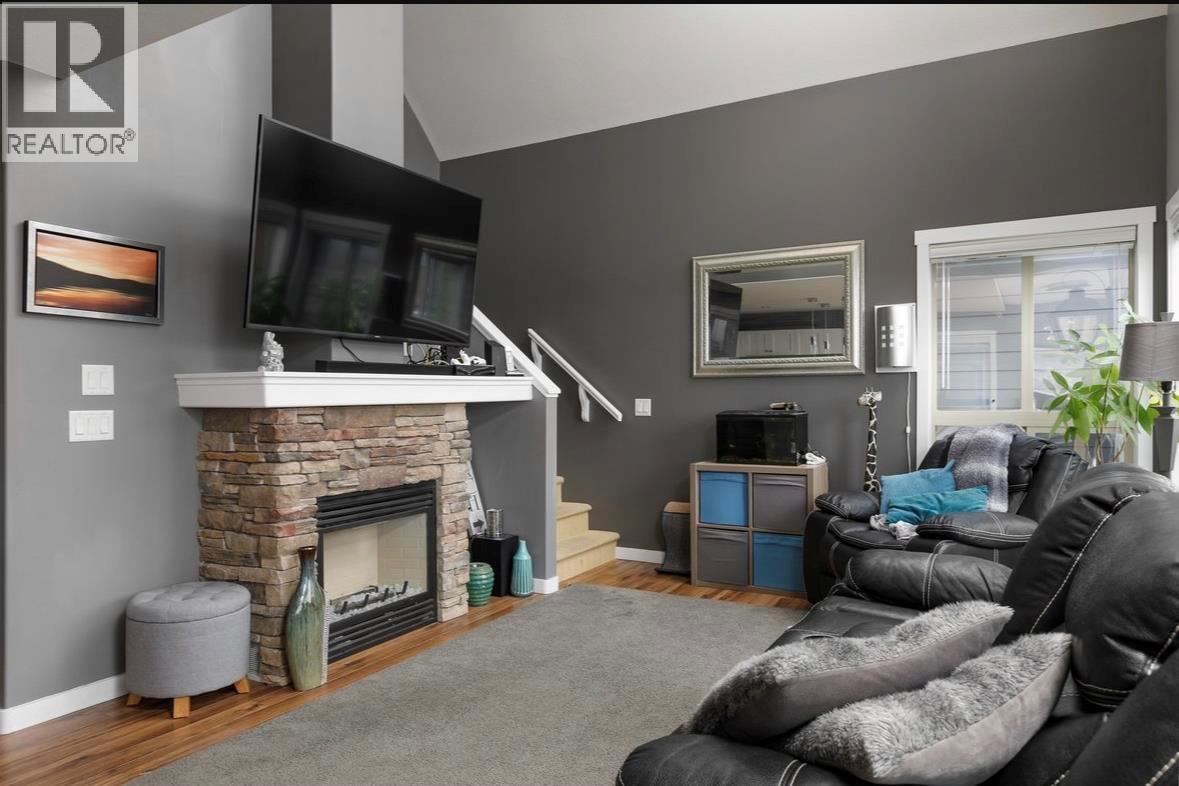 Picture for Unit #310, 6822 Madrid  Way https://www.cirrealty.ca/reb/bc/0/10364800_9.jpg