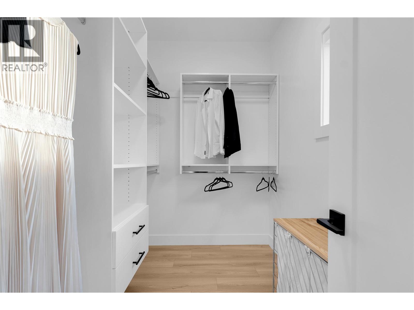 Picture for Unit #102, 6811 Nighthawk  Drive https://www.cirrealty.ca/reb/bc/0/10364920_20.jpg