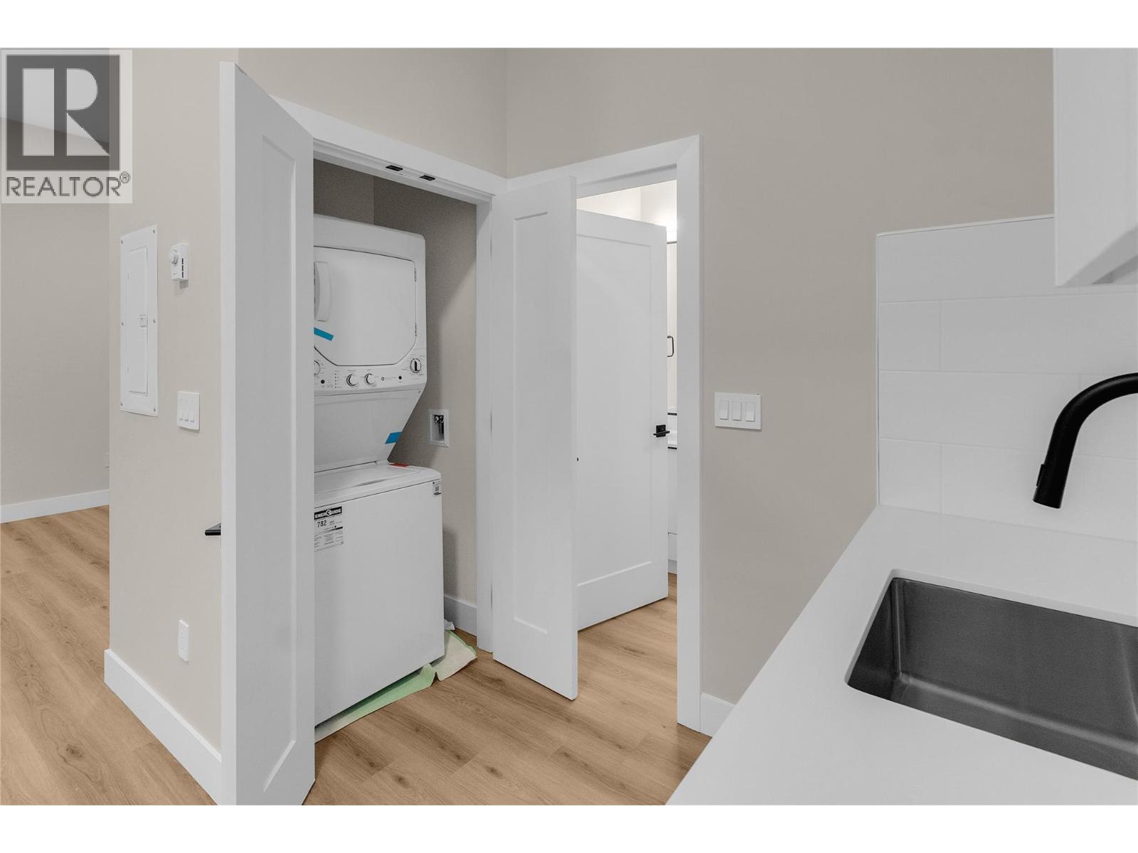 Picture for Unit #102, 6811 Nighthawk  Drive https://www.cirrealty.ca/reb/bc/0/10364920_36.jpg