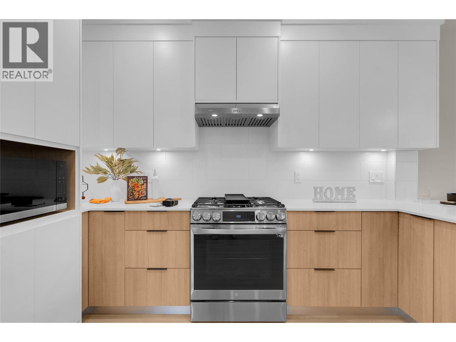 Picture for Unit #102, 6811 Nighthawk  Drive https://www.cirrealty.ca/reb/bc/0/10364920_8.jpg