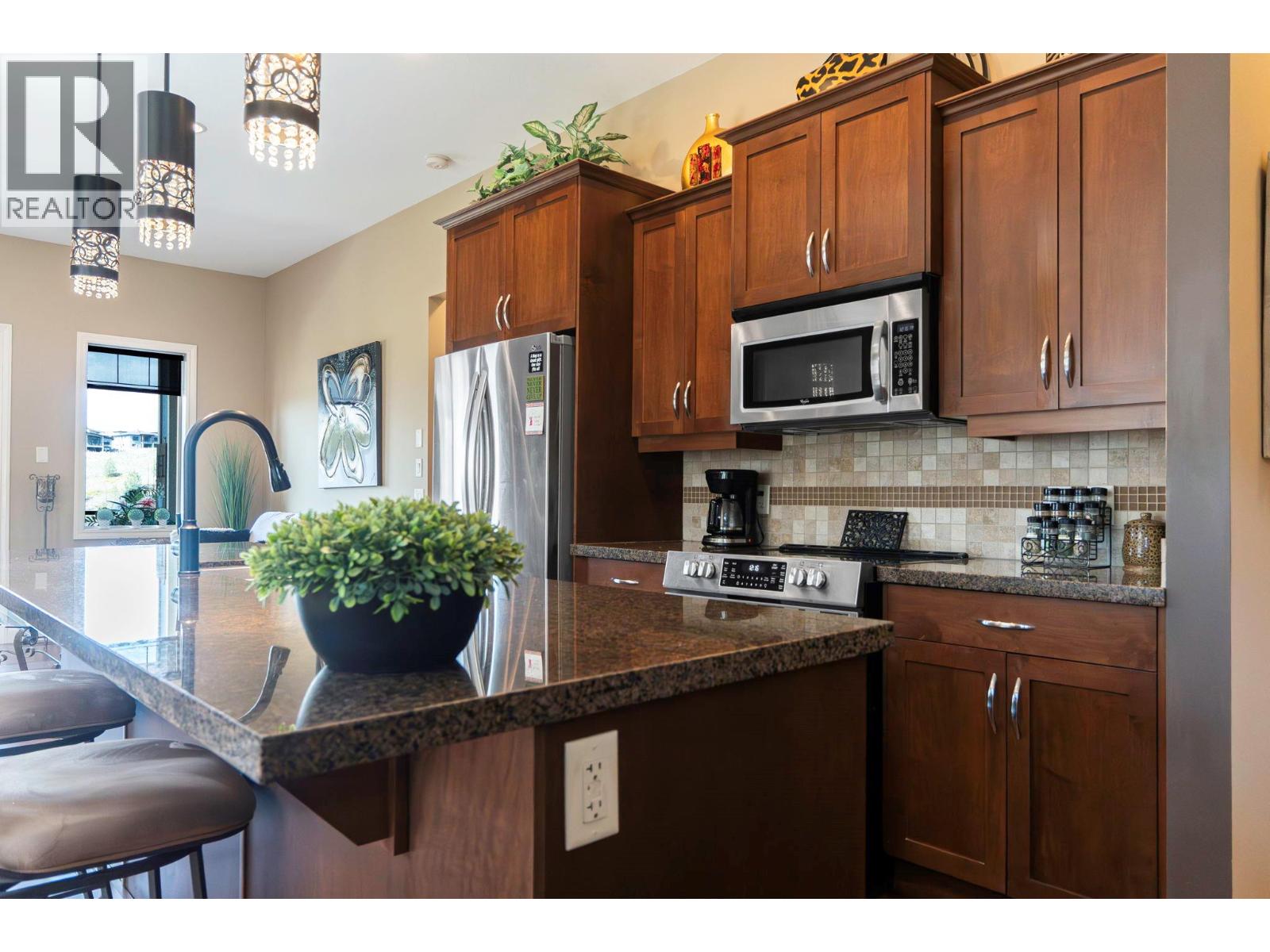 Picture for Unit #26, 875 Stockley  Street https://www.cirrealty.ca/reb/bc/0/10364950_11.jpg