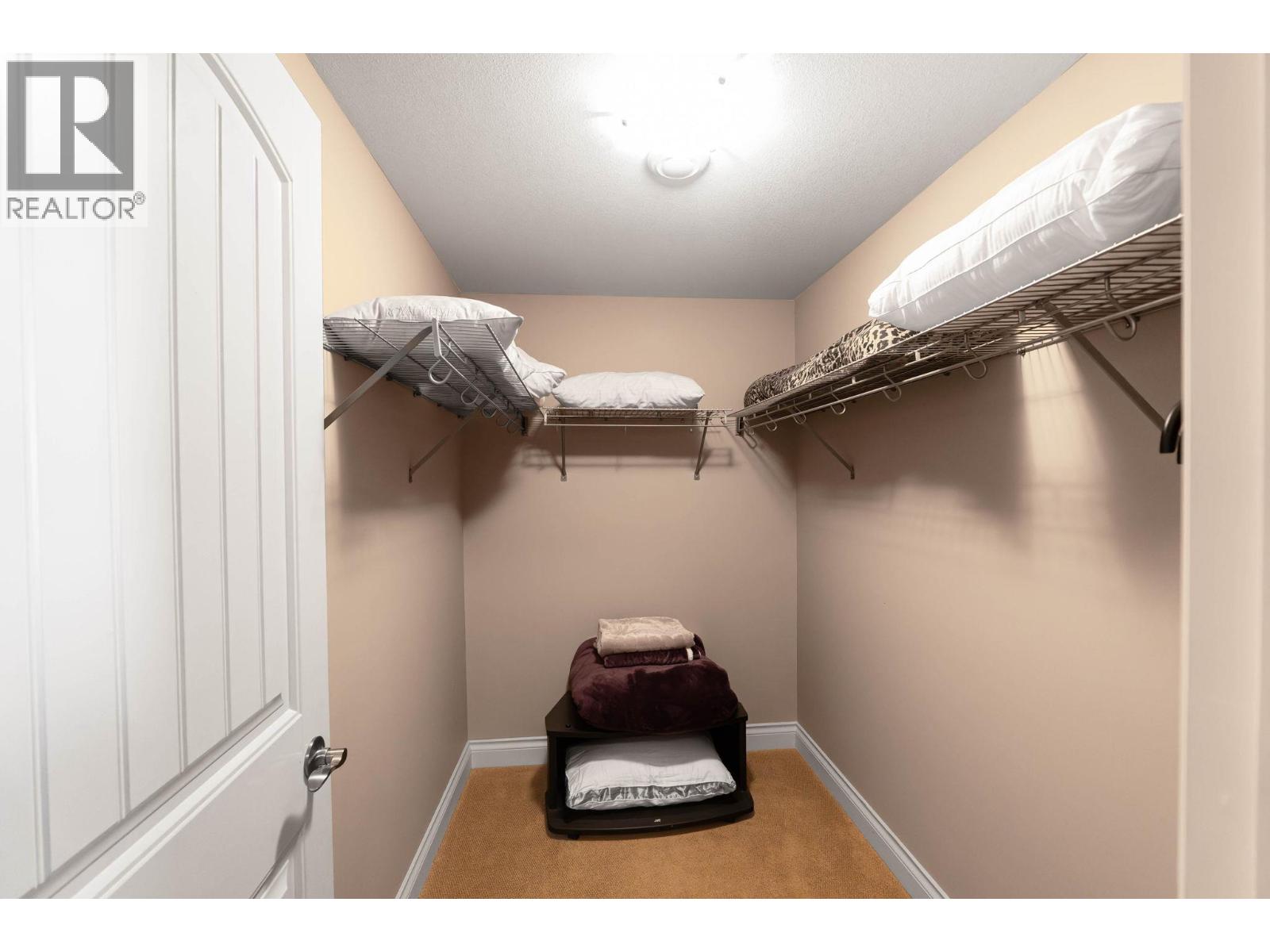 Picture for Unit #26, 875 Stockley  Street https://www.cirrealty.ca/reb/bc/0/10364950_28.jpg