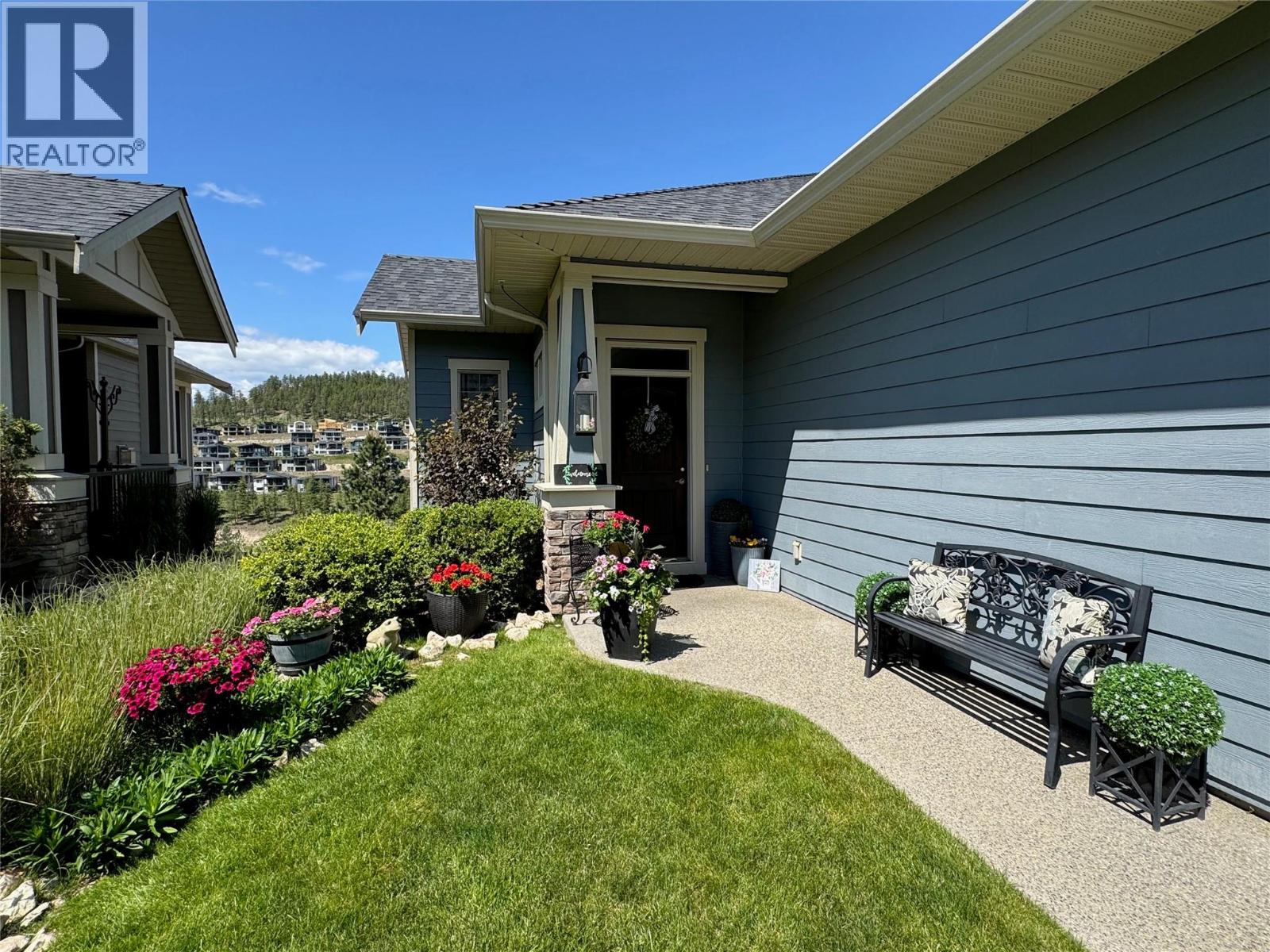 Picture for Unit #26, 875 Stockley  Street https://www.cirrealty.ca/reb/bc/0/10364950_4.jpg
