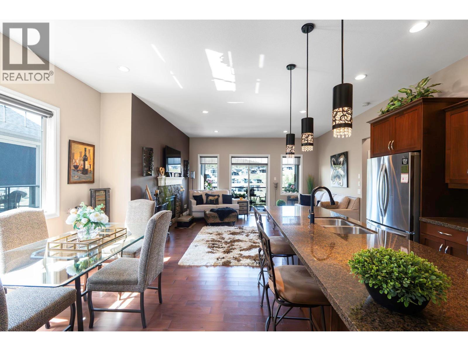Picture for Unit #26, 875 Stockley  Street https://www.cirrealty.ca/reb/bc/0/10364950_5.jpg