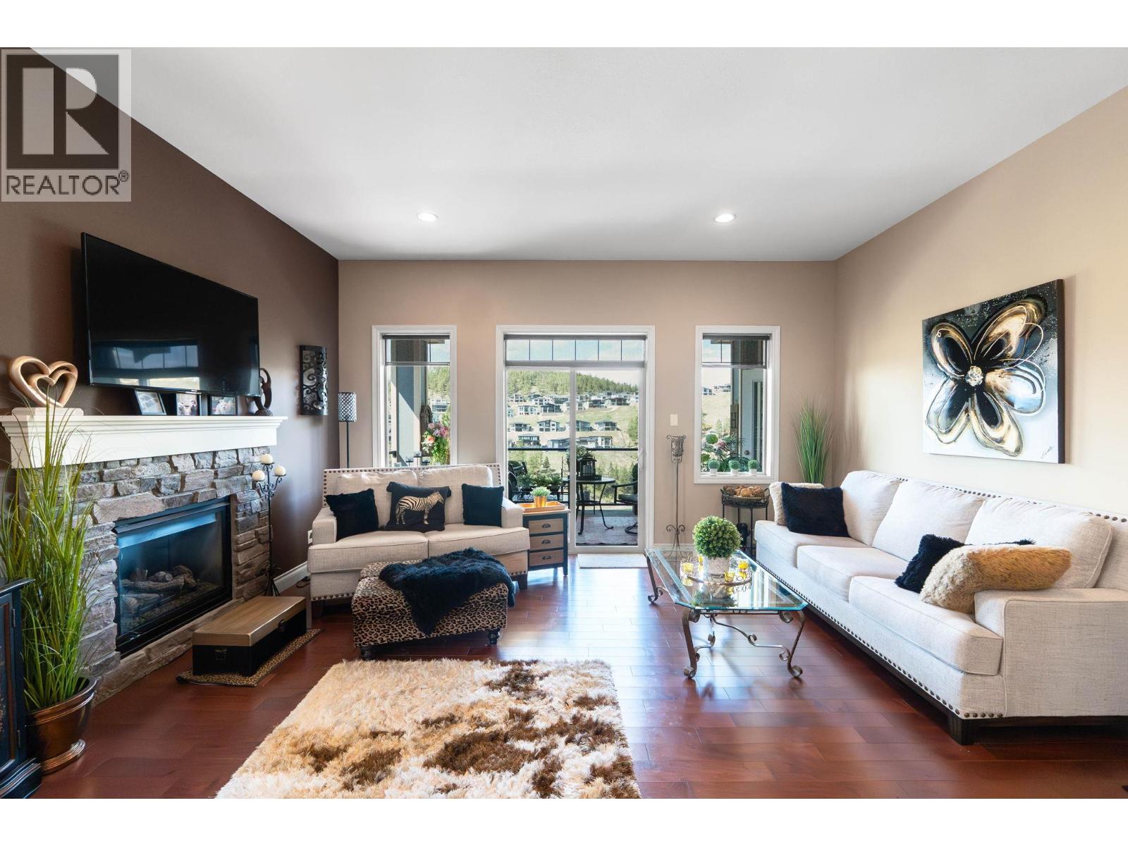 Picture for Unit #26, 875 Stockley  Street https://www.cirrealty.ca/reb/bc/0/10364950_6.jpg