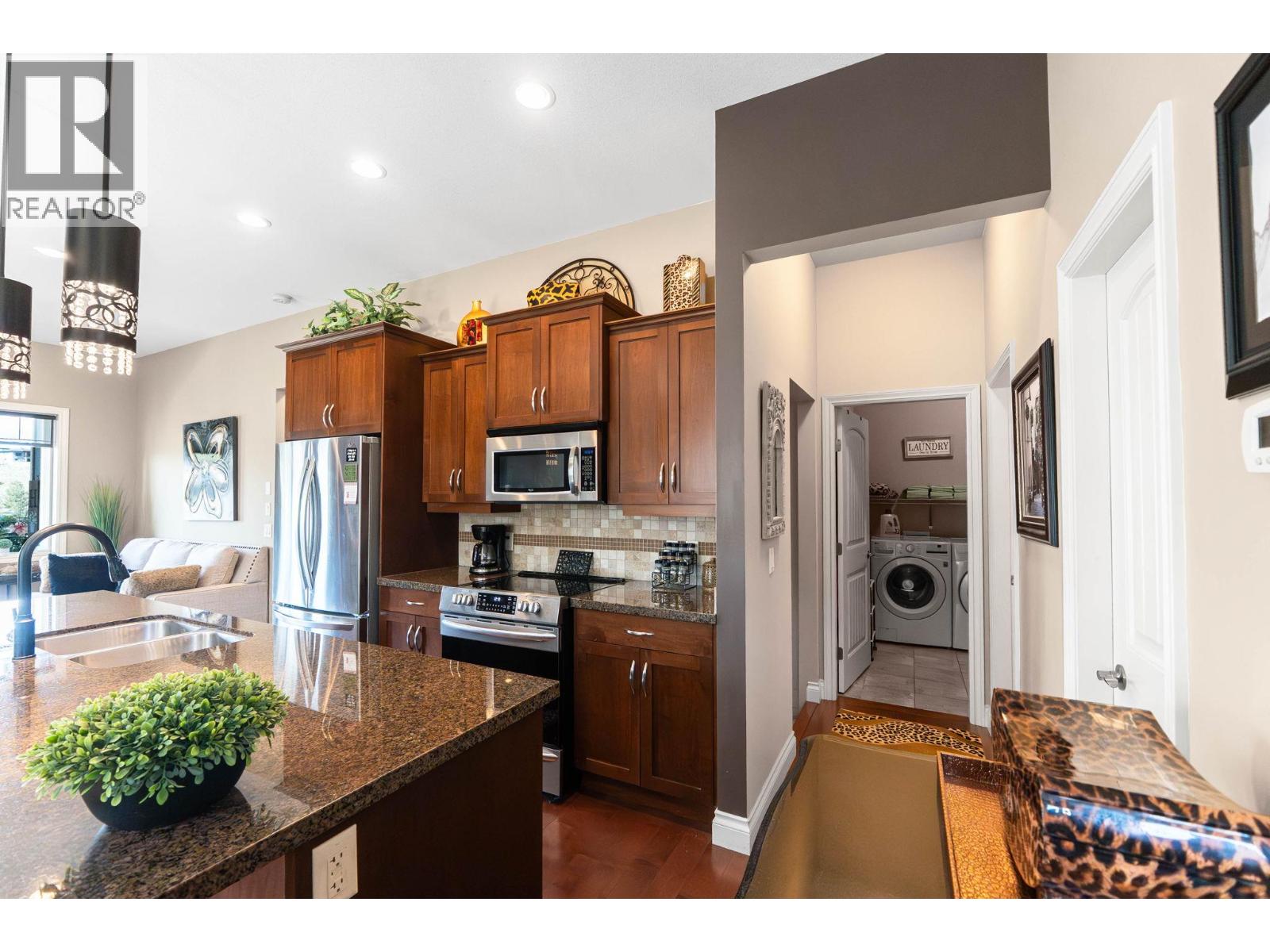 Picture for Unit #26, 875 Stockley  Street https://www.cirrealty.ca/reb/bc/0/10364950_9.jpg